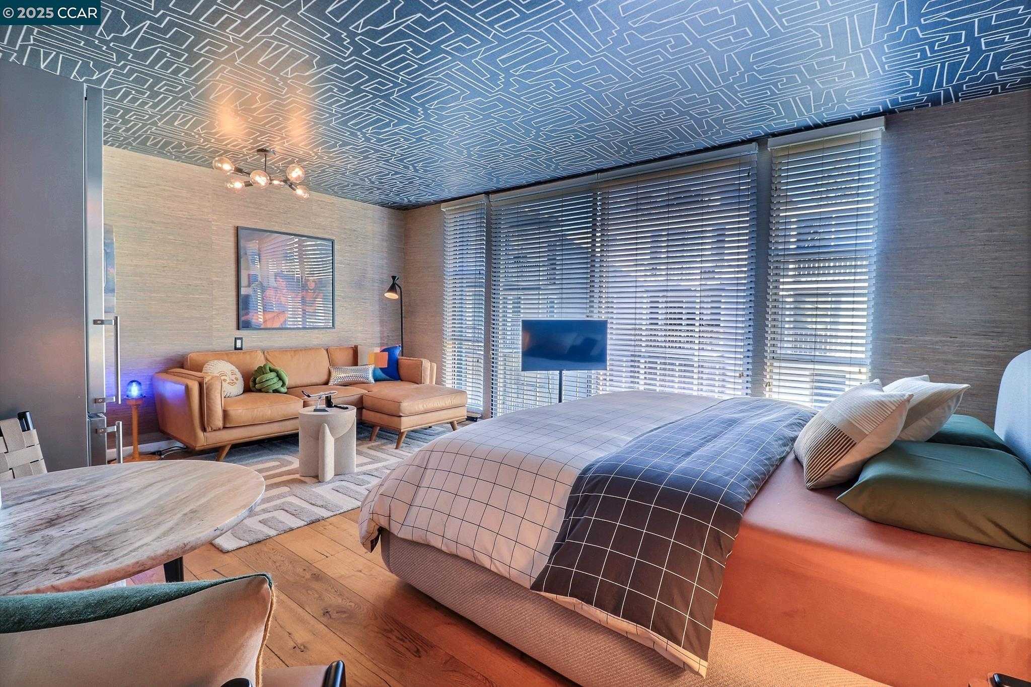 Neighborhood Neighborhood-13