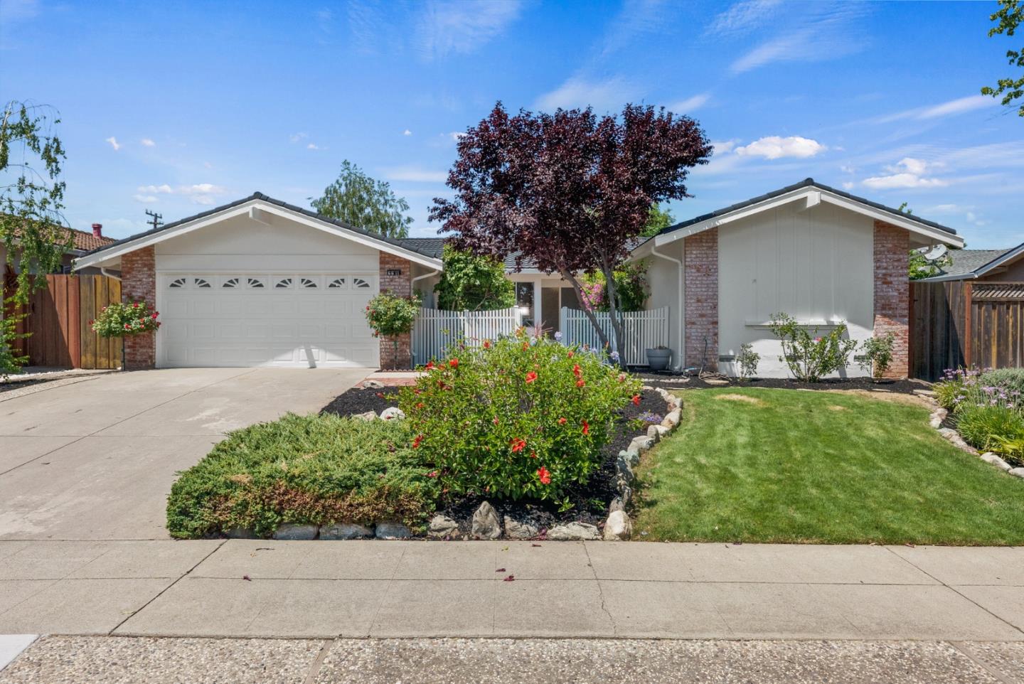 Neighborhood Neighborhood-39