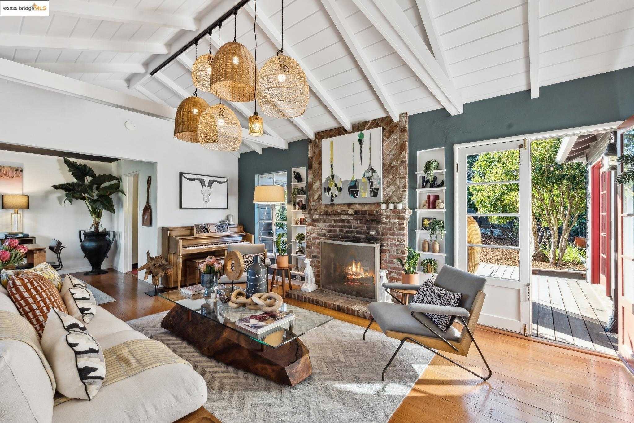 Neighborhood Neighborhood-17