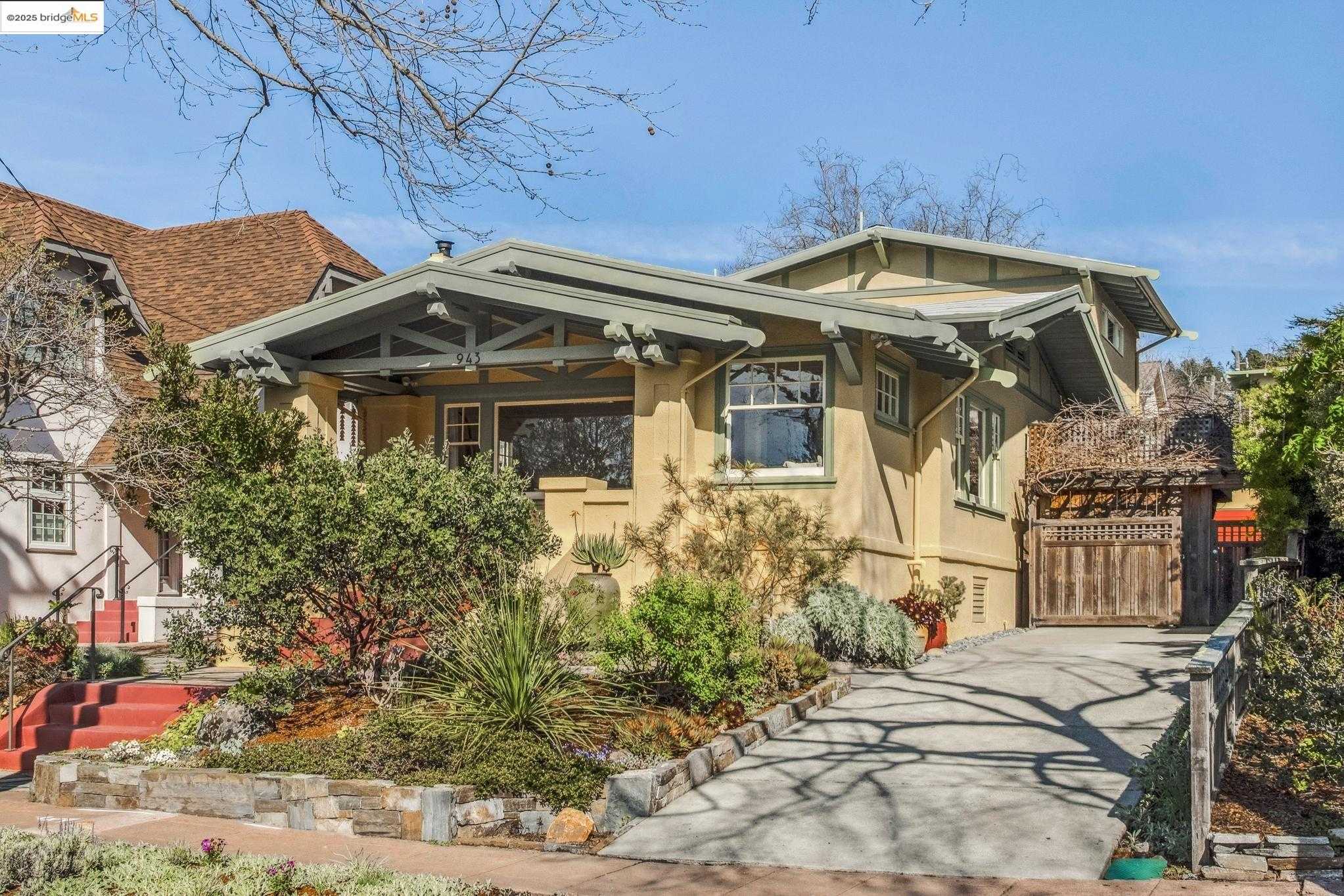 Neighborhood Neighborhood-14