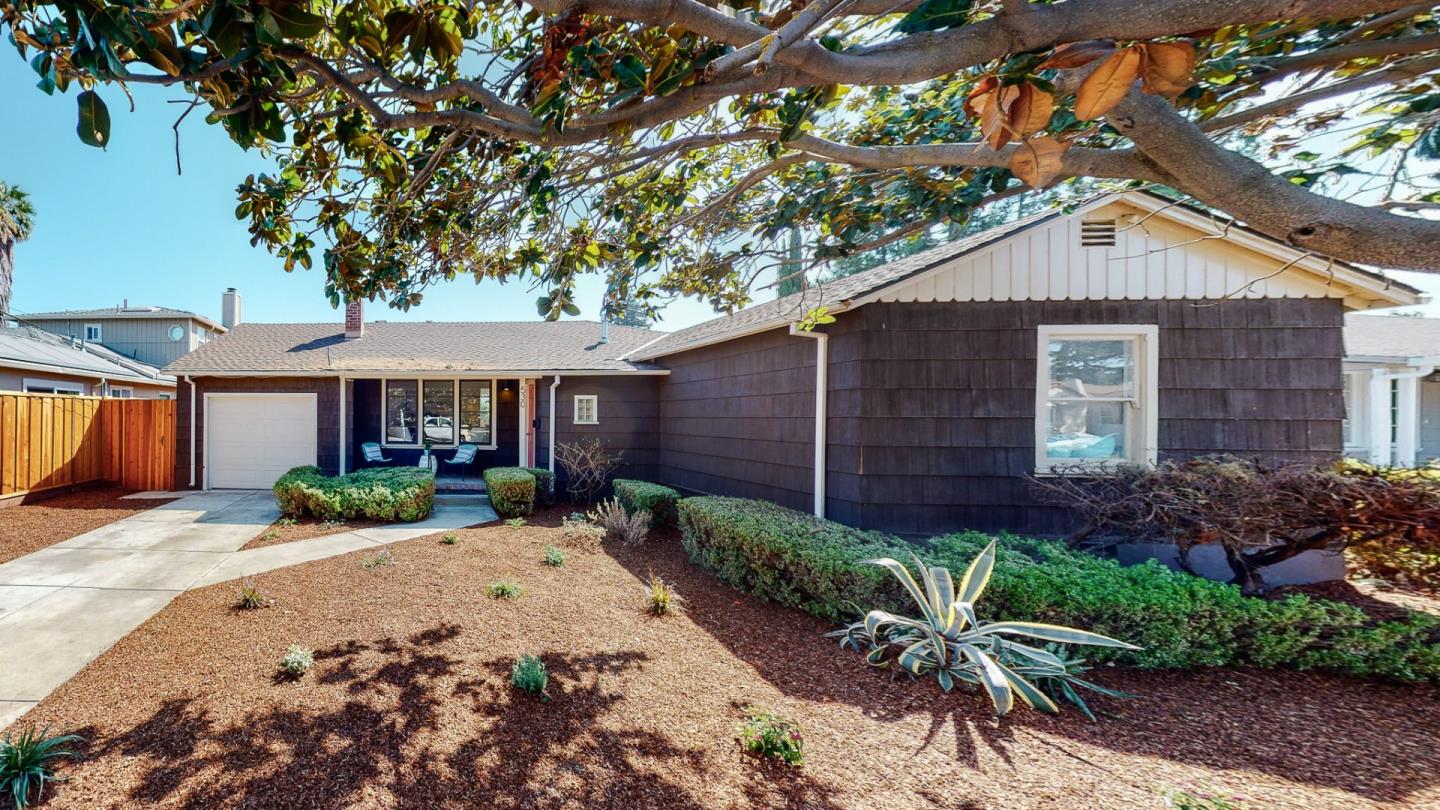 Neighborhood Neighborhood-68