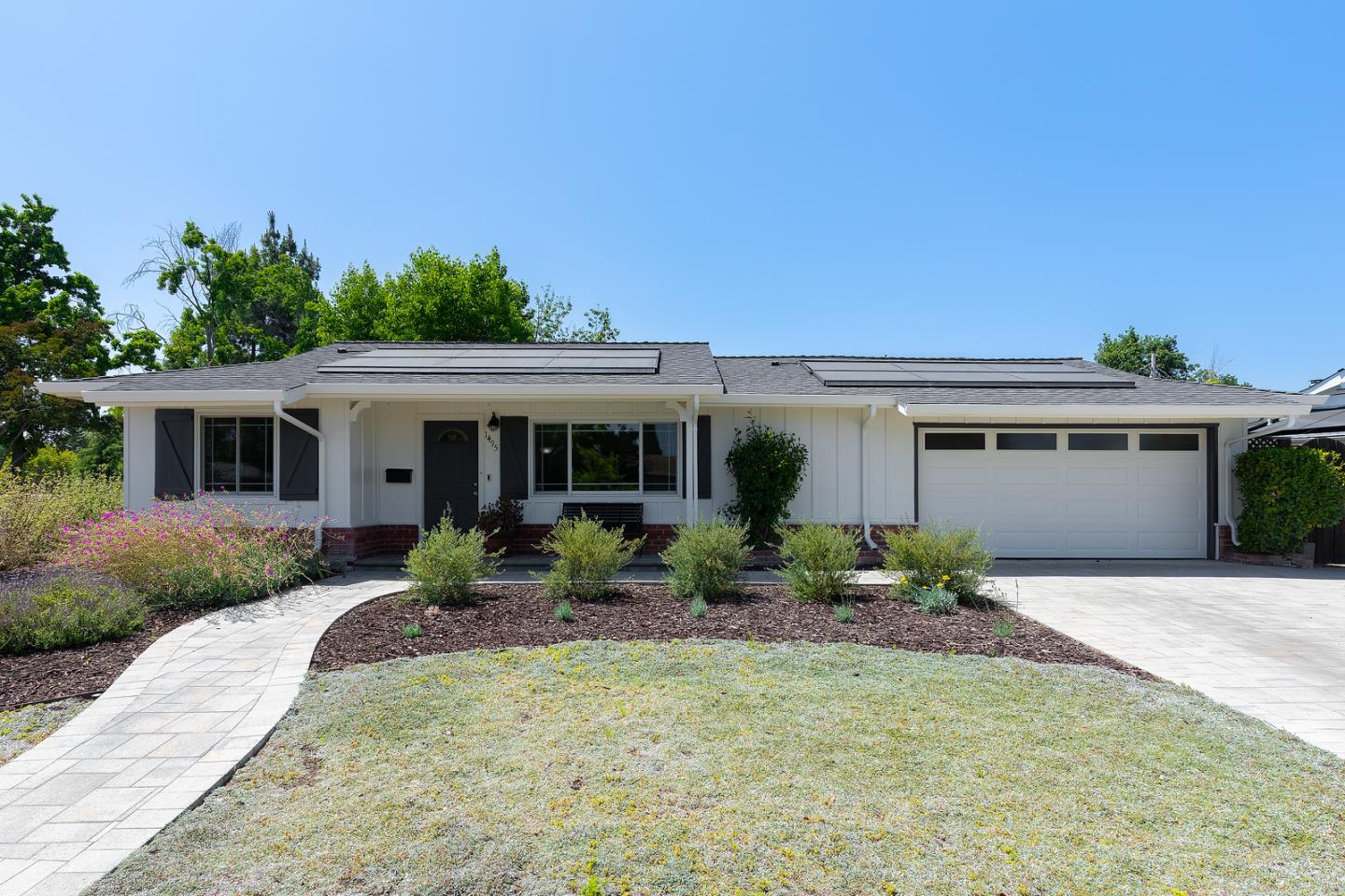 Neighborhood-29