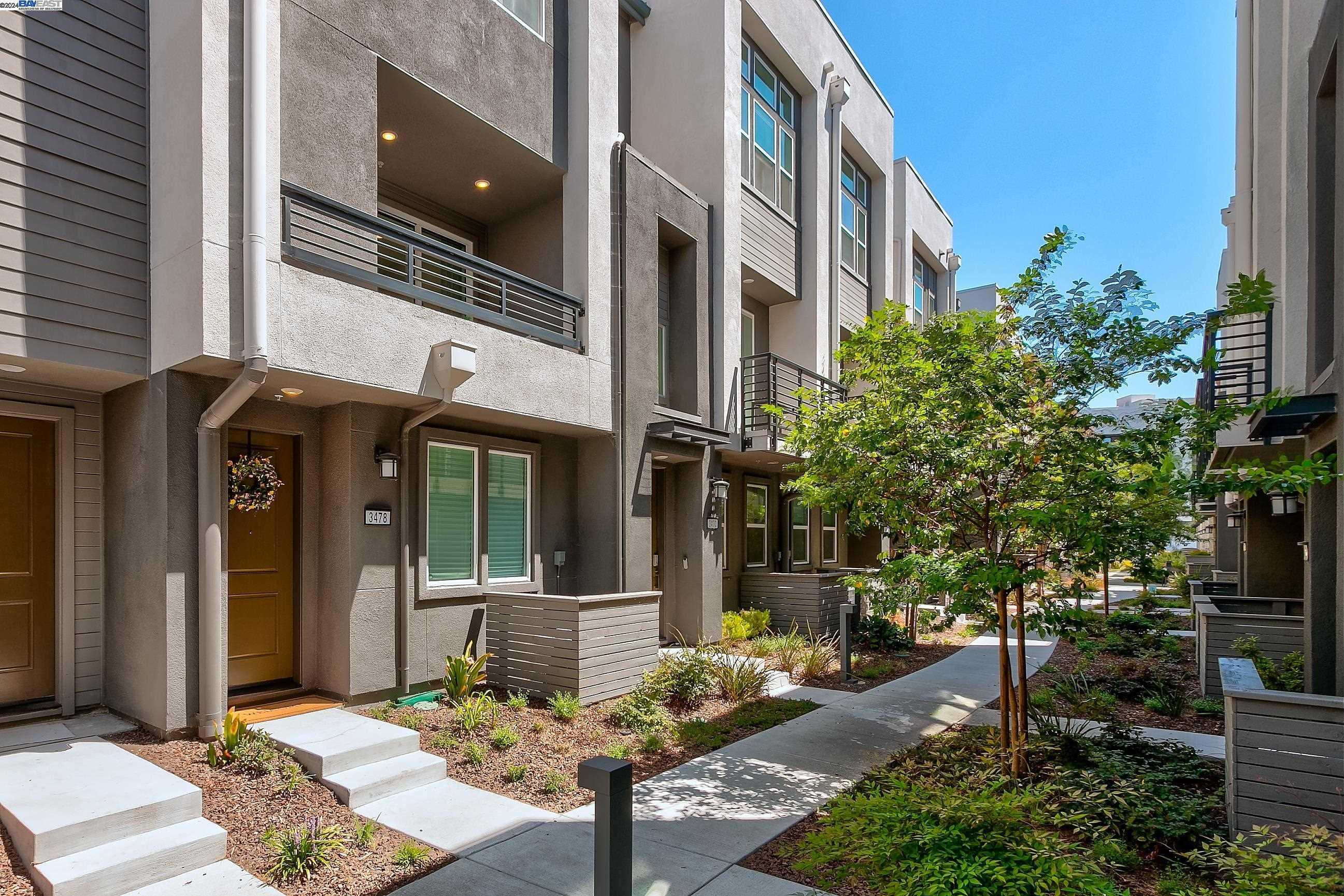 Neighborhood Neighborhood-6