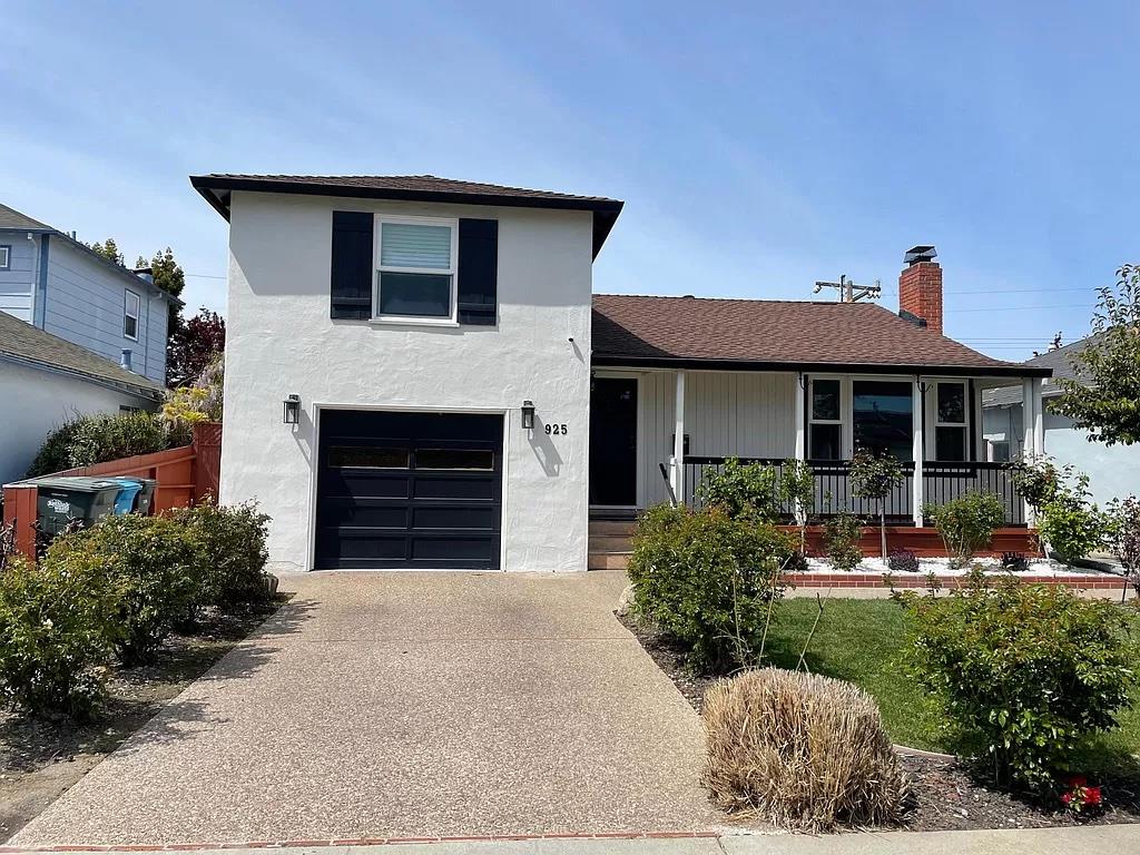 Neighborhood Neighborhood-40