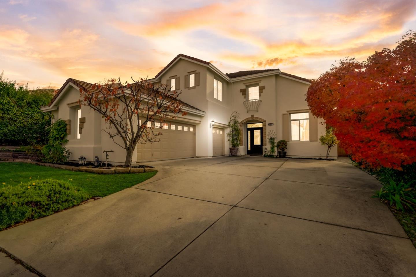 Neighborhood Neighborhood-50