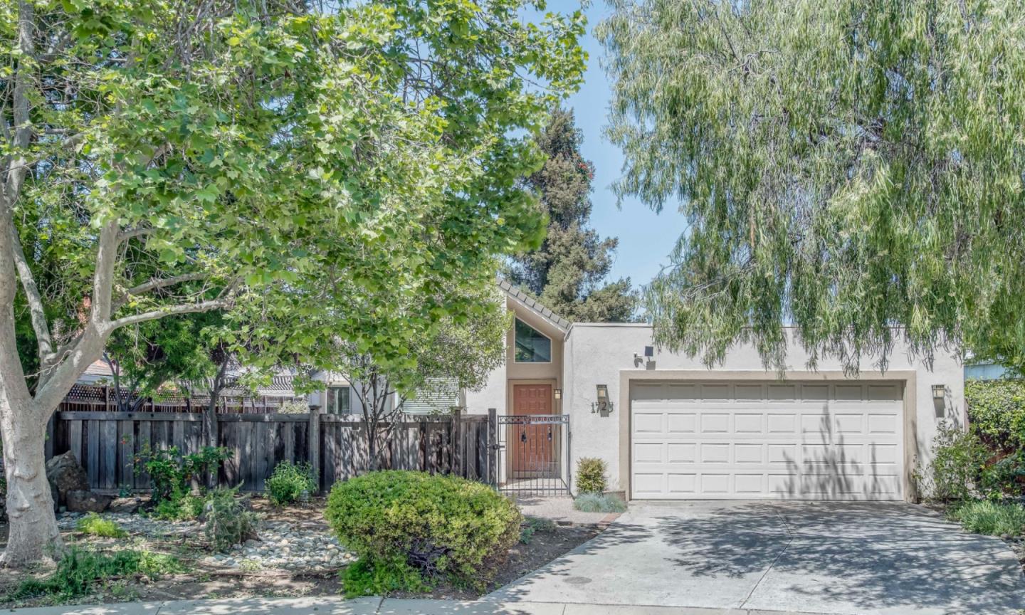 Neighborhood-15