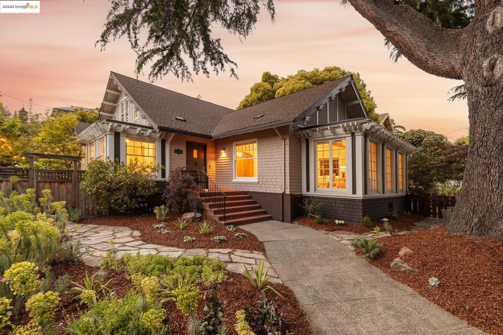 Neighborhood Neighborhood-5