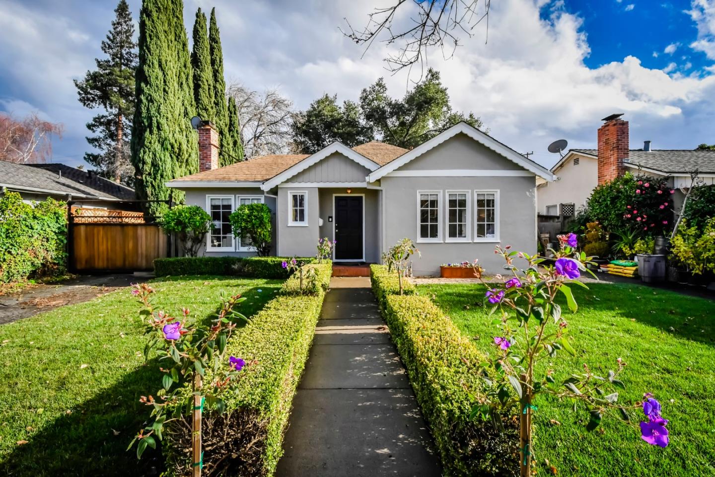 Neighborhood Neighborhood-7