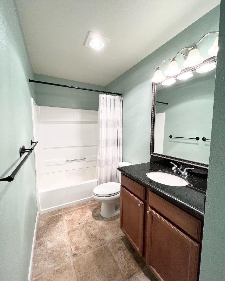 Neighborhood Neighborhood-41