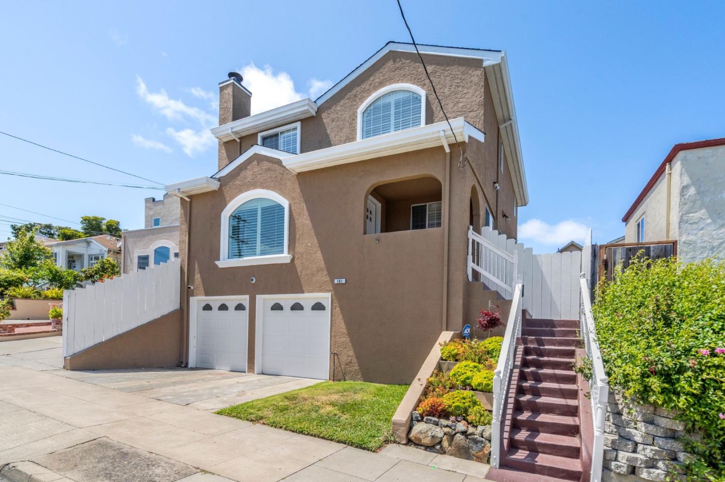 Neighborhood Neighborhood-6