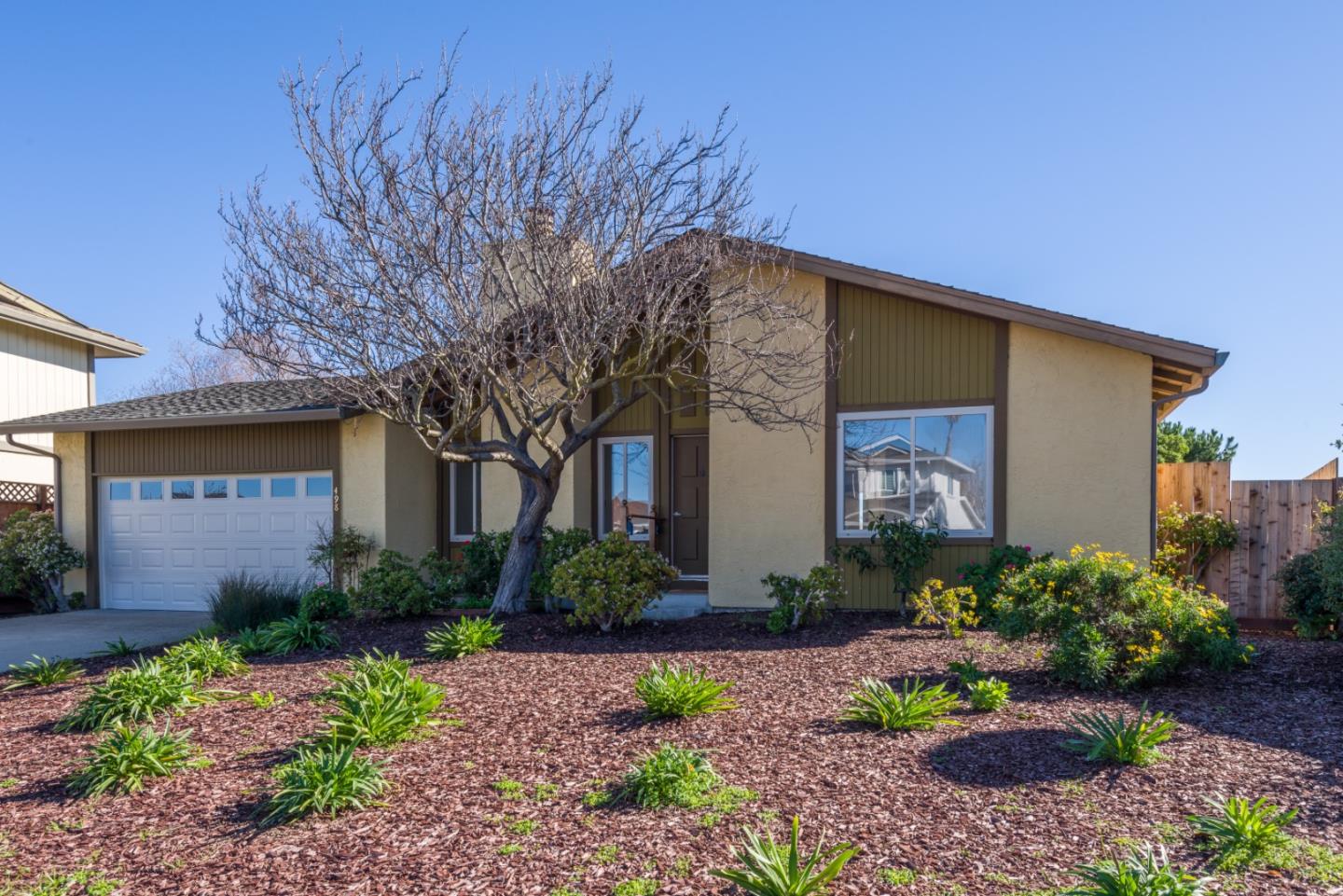 Neighborhood Neighborhood-59