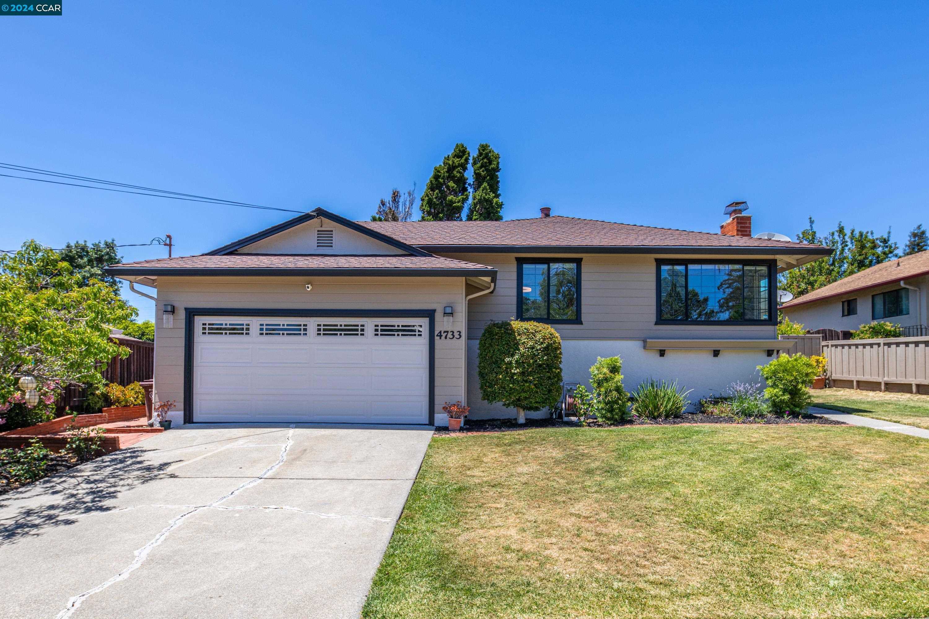 Neighborhood Neighborhood-26