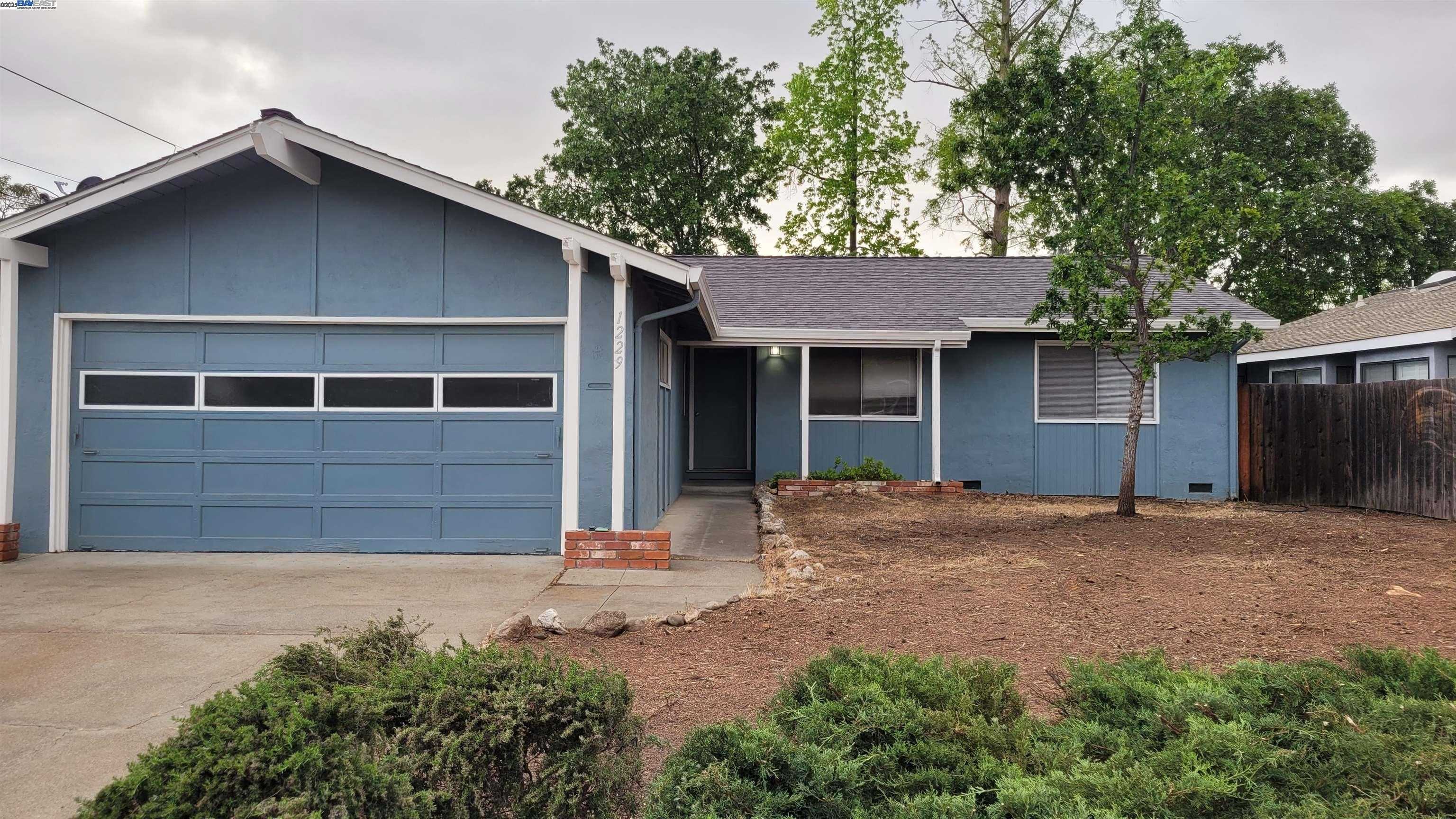 Neighborhood Neighborhood-9