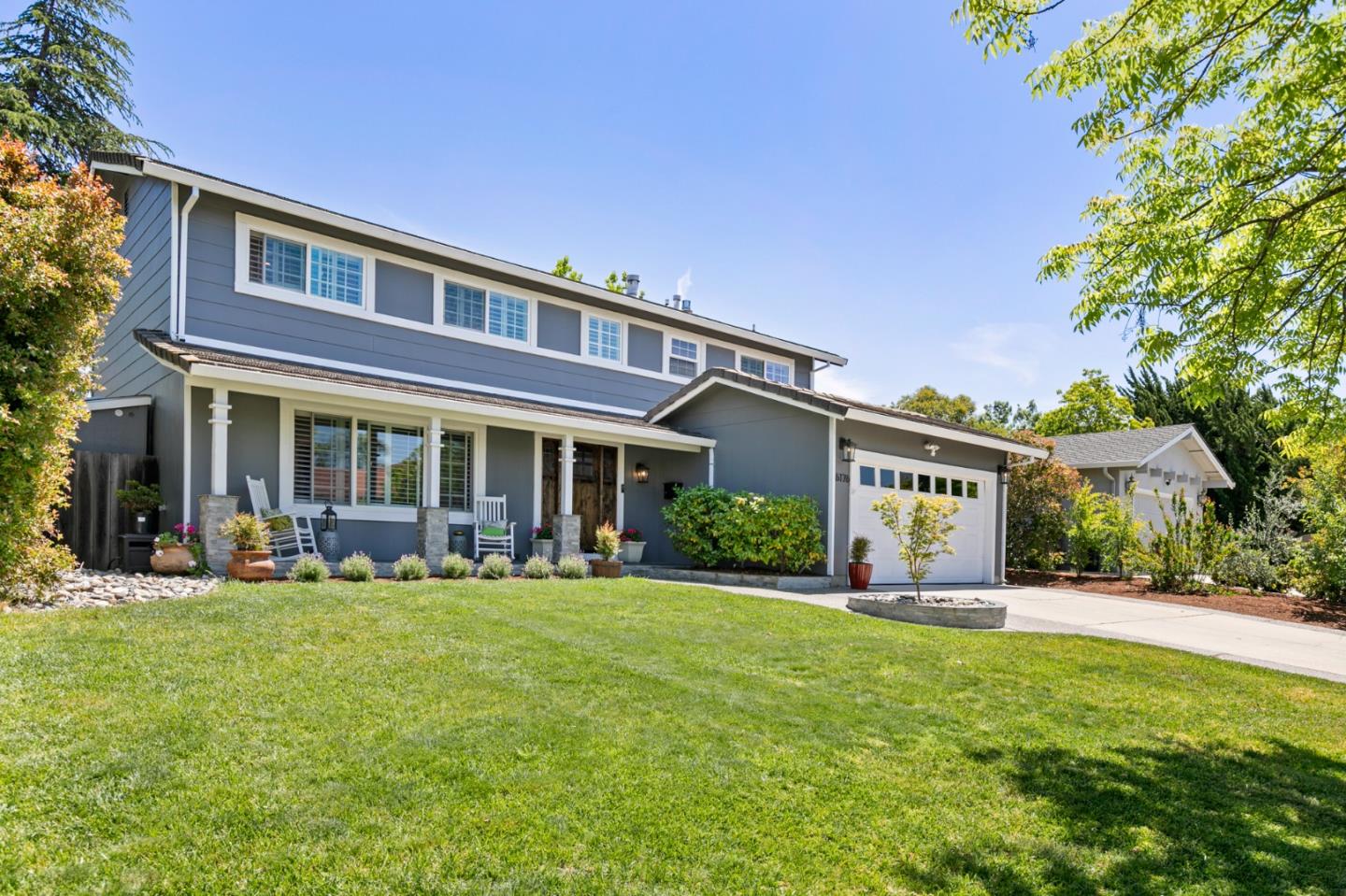 Neighborhood Neighborhood-9