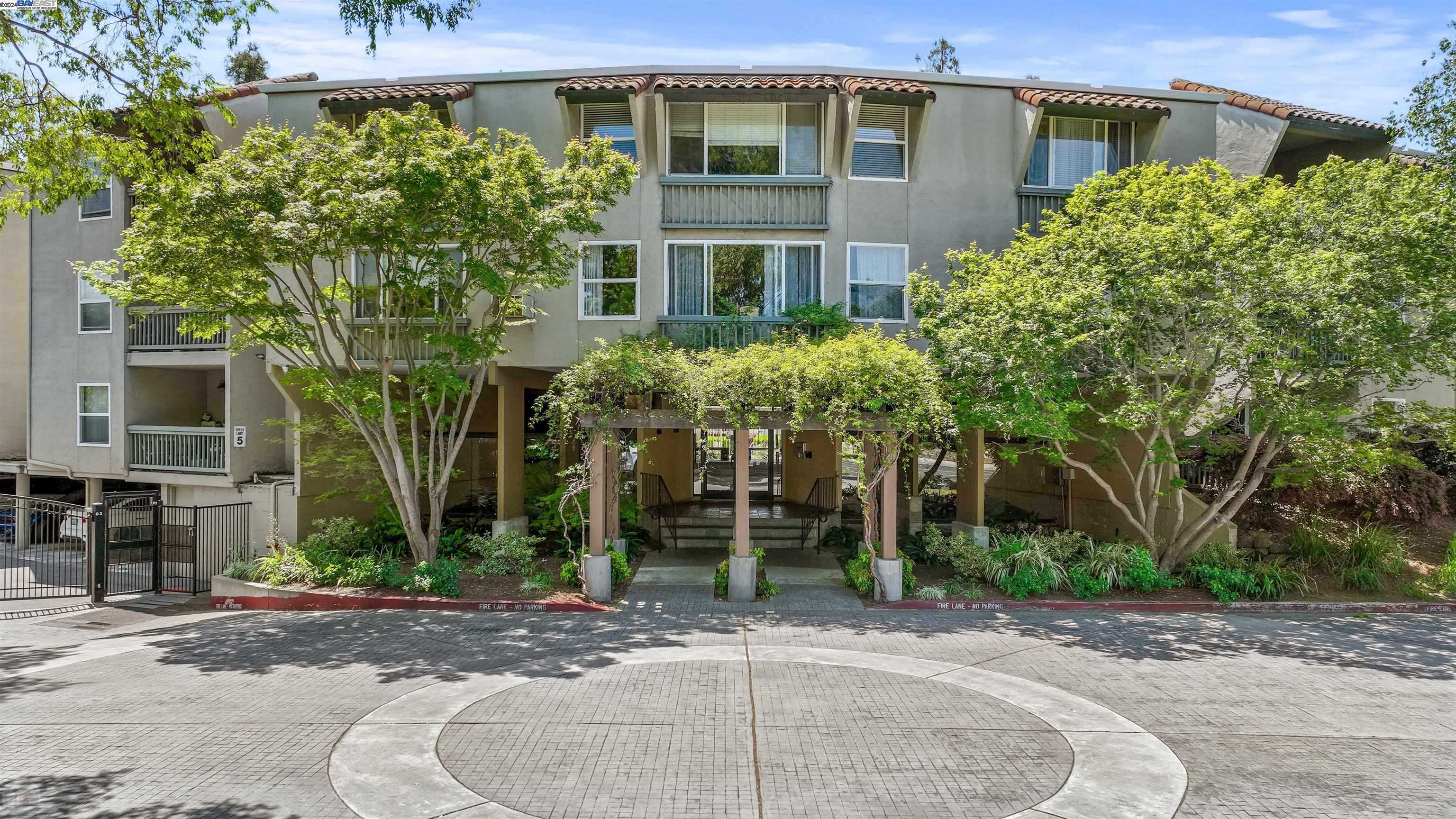 Neighborhood Neighborhood-15