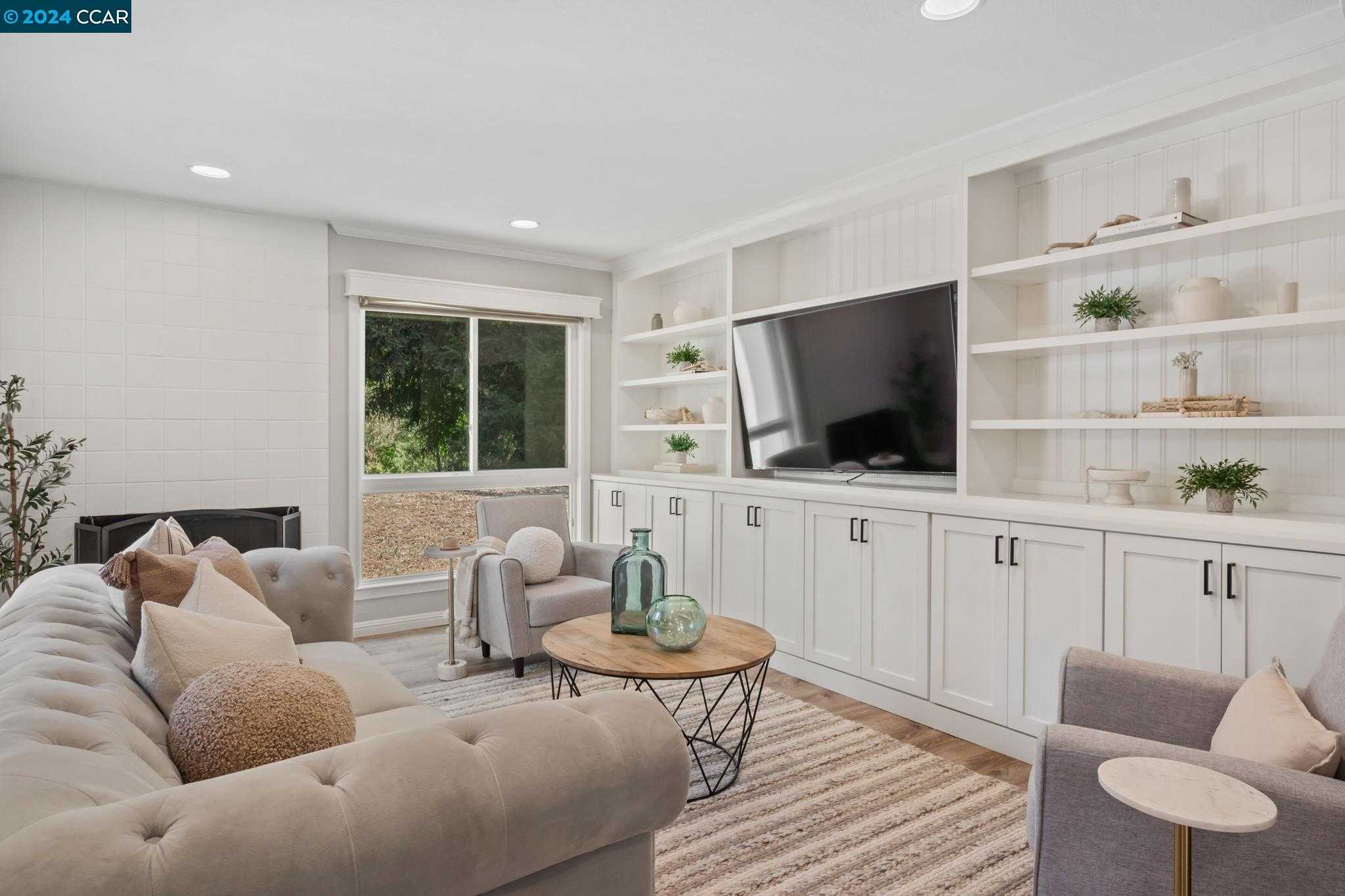 Neighborhood Neighborhood-10