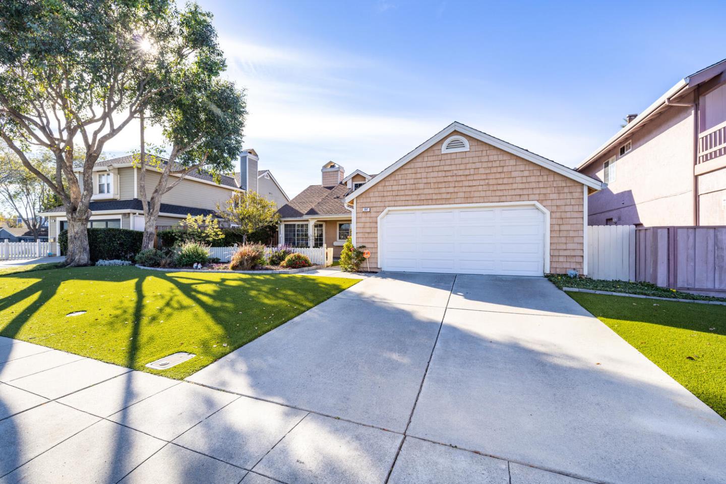 Neighborhood Neighborhood-5