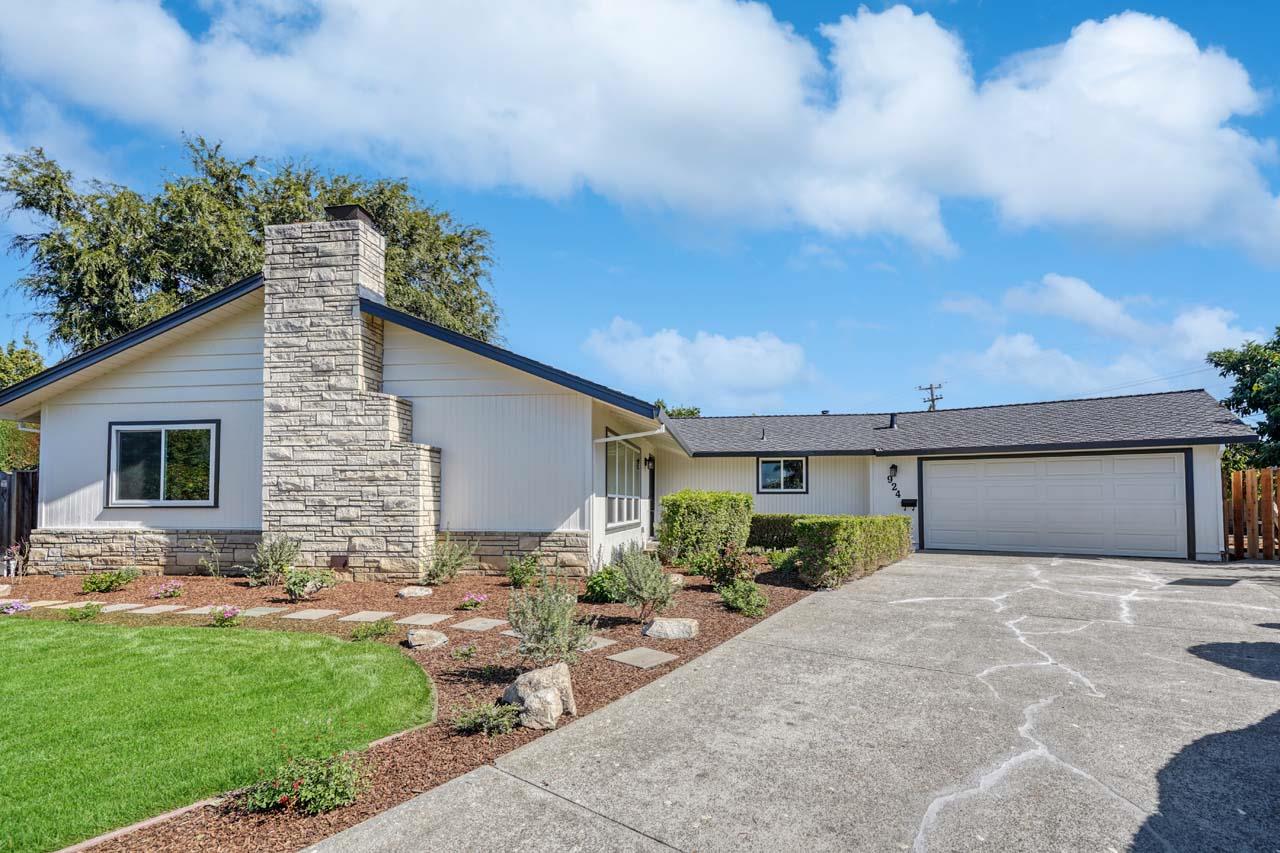 Neighborhood Neighborhood-28