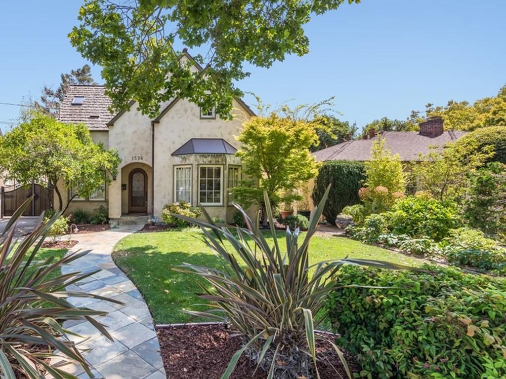 Neighborhood Neighborhood-51