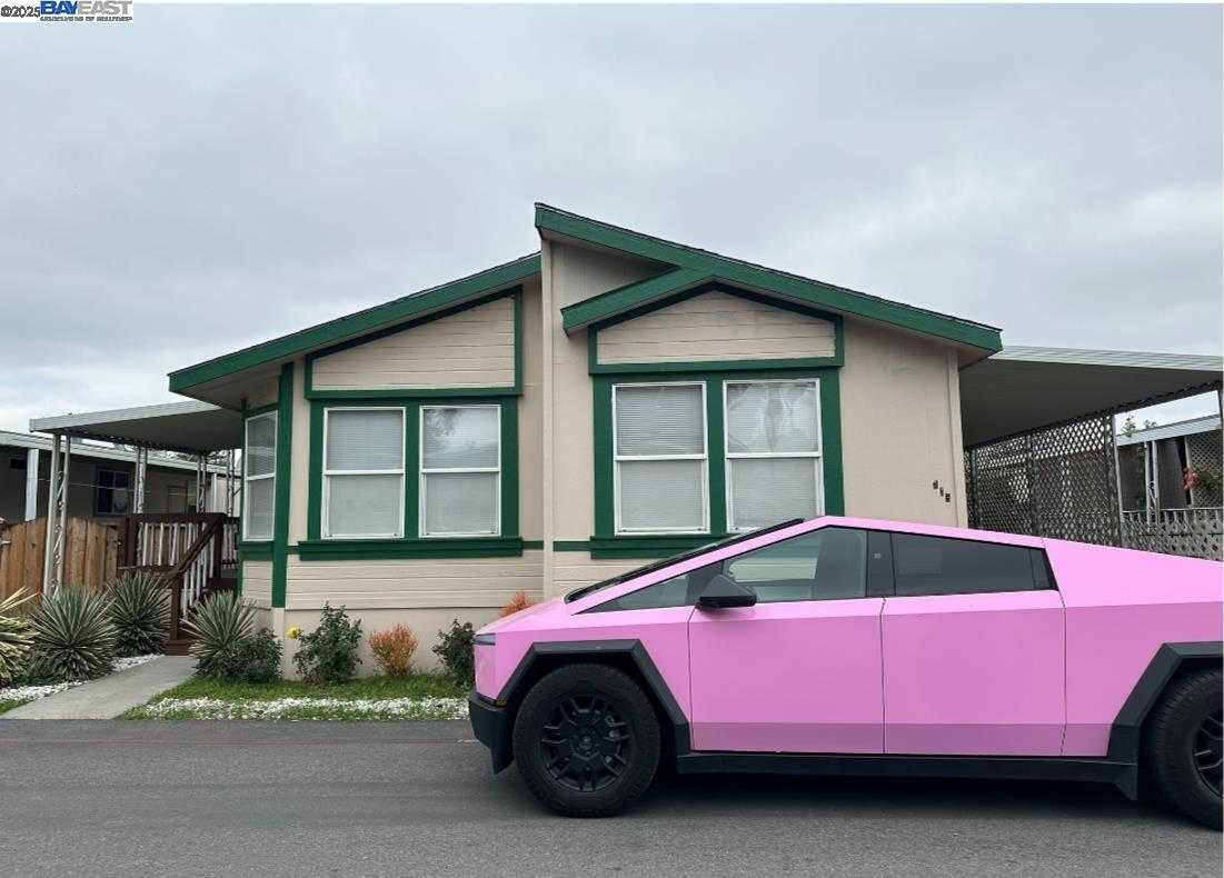 Neighborhood Neighborhood-5