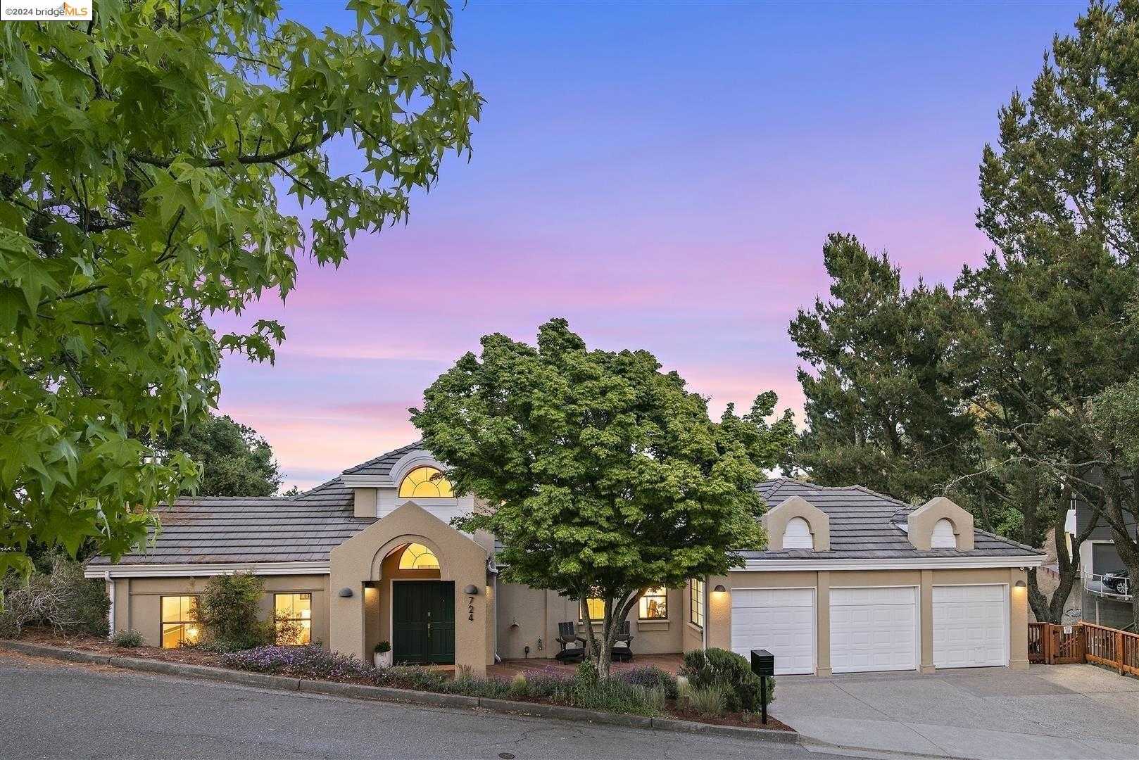 Neighborhood Neighborhood-6