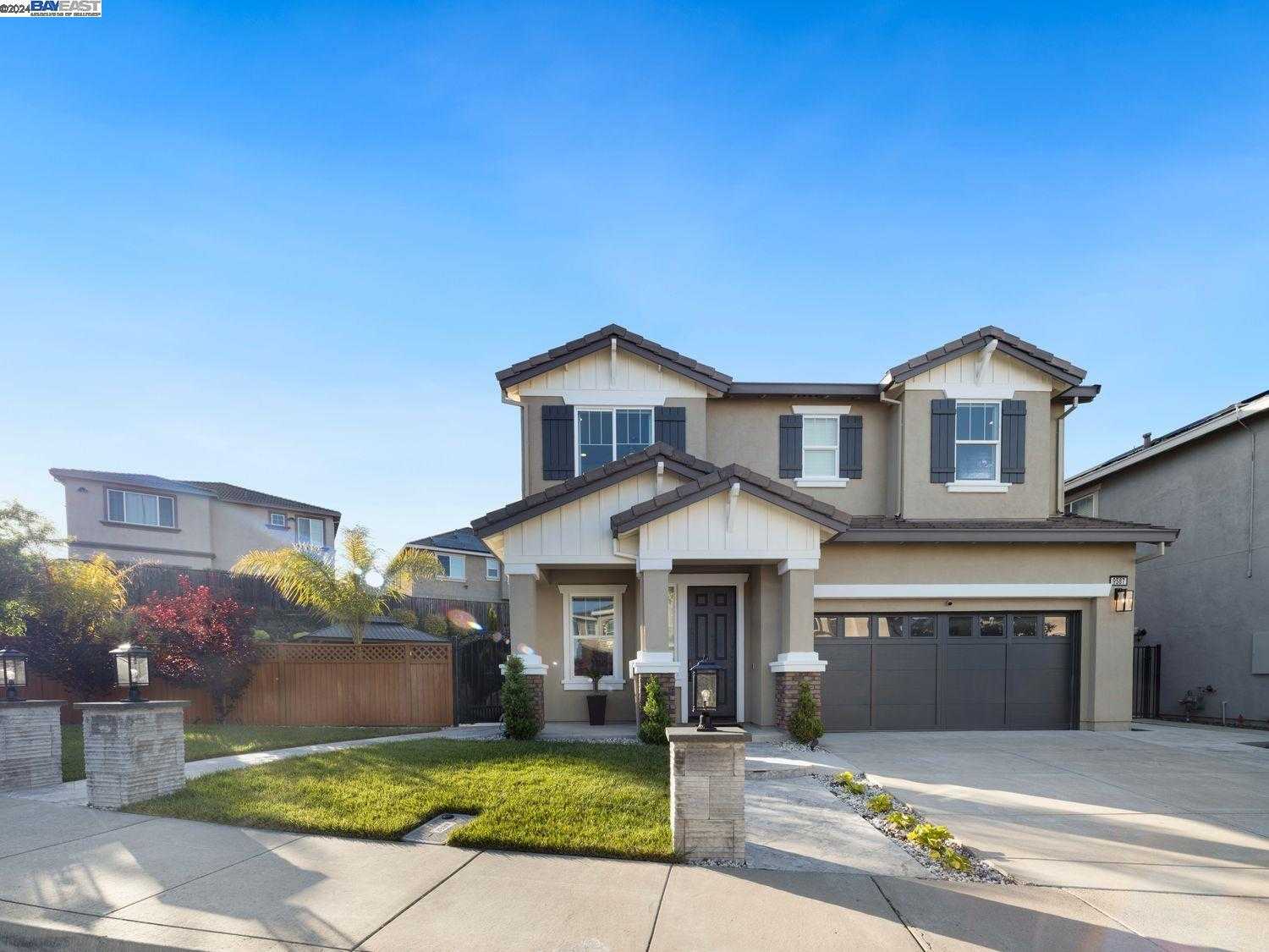 Neighborhood Neighborhood-16