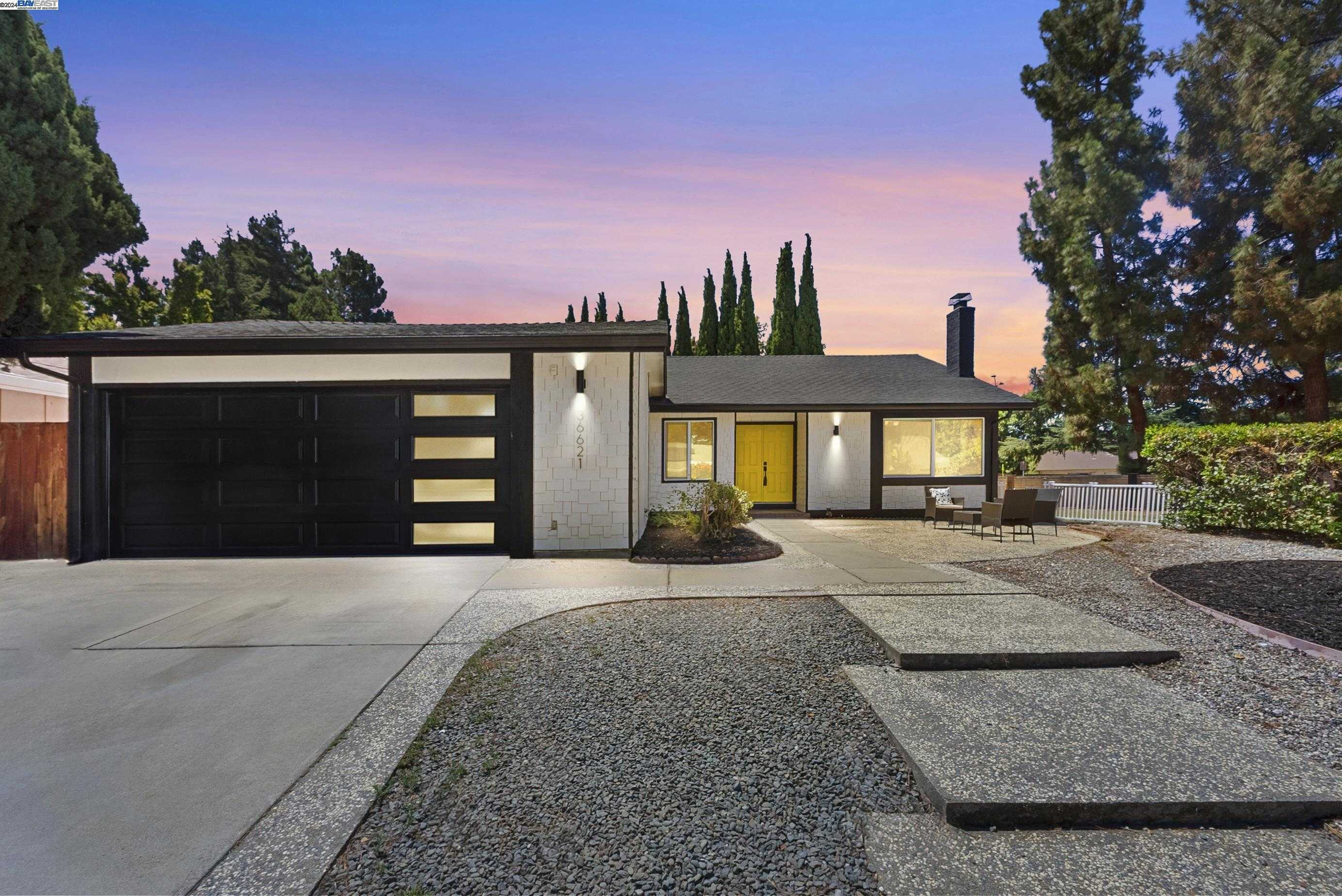 Neighborhood Neighborhood-5