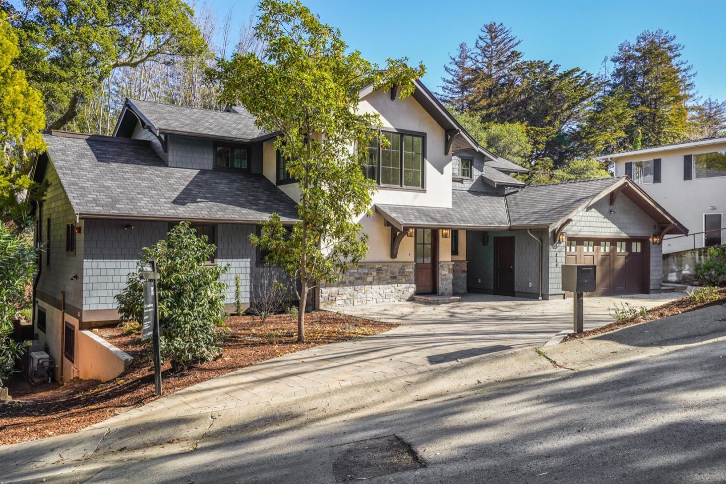 Neighborhood Neighborhood-10