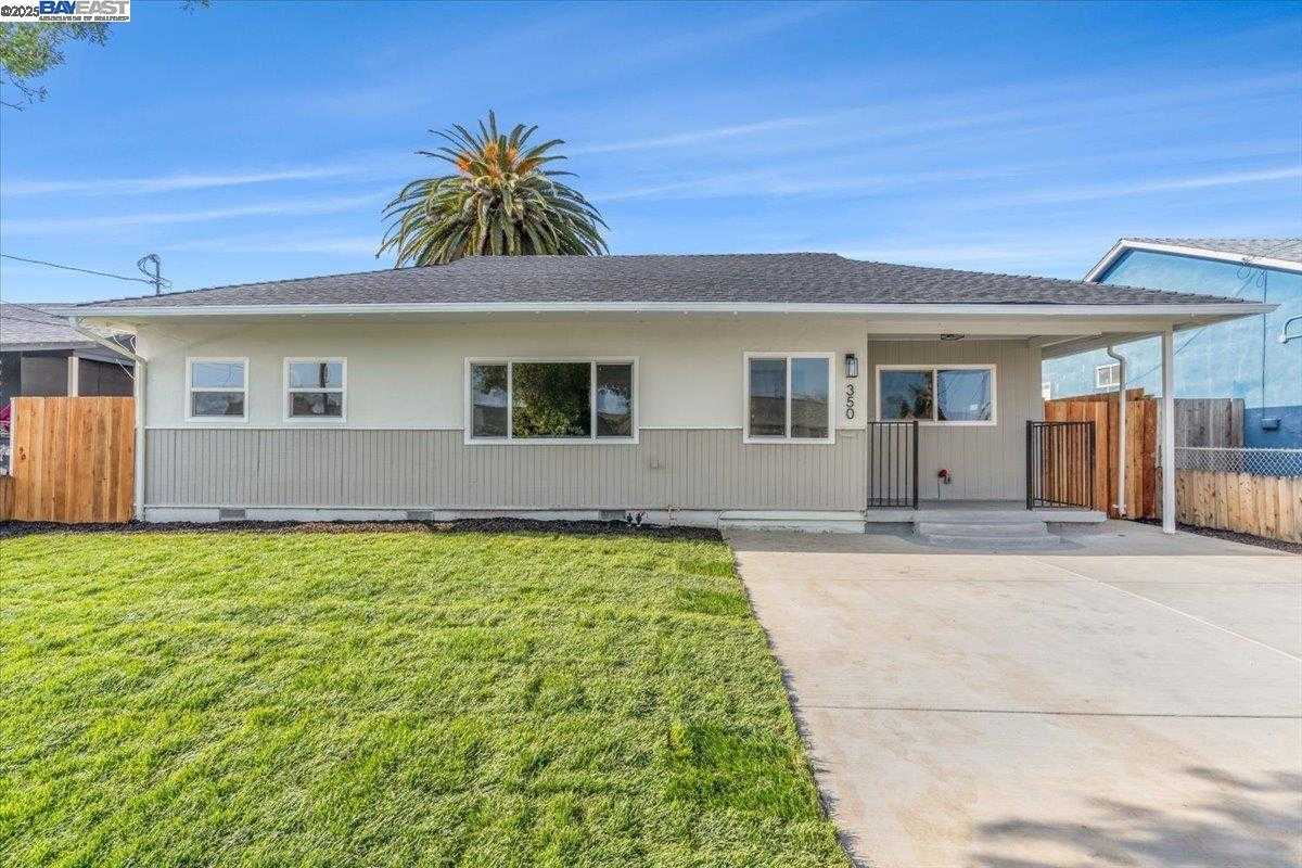 Neighborhood Neighborhood-3