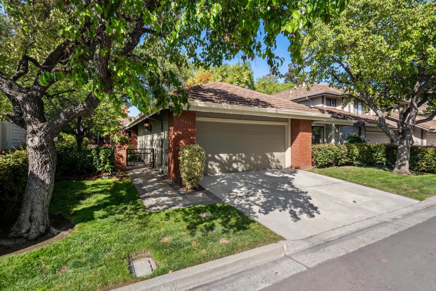 Quito-Center-Saratoga