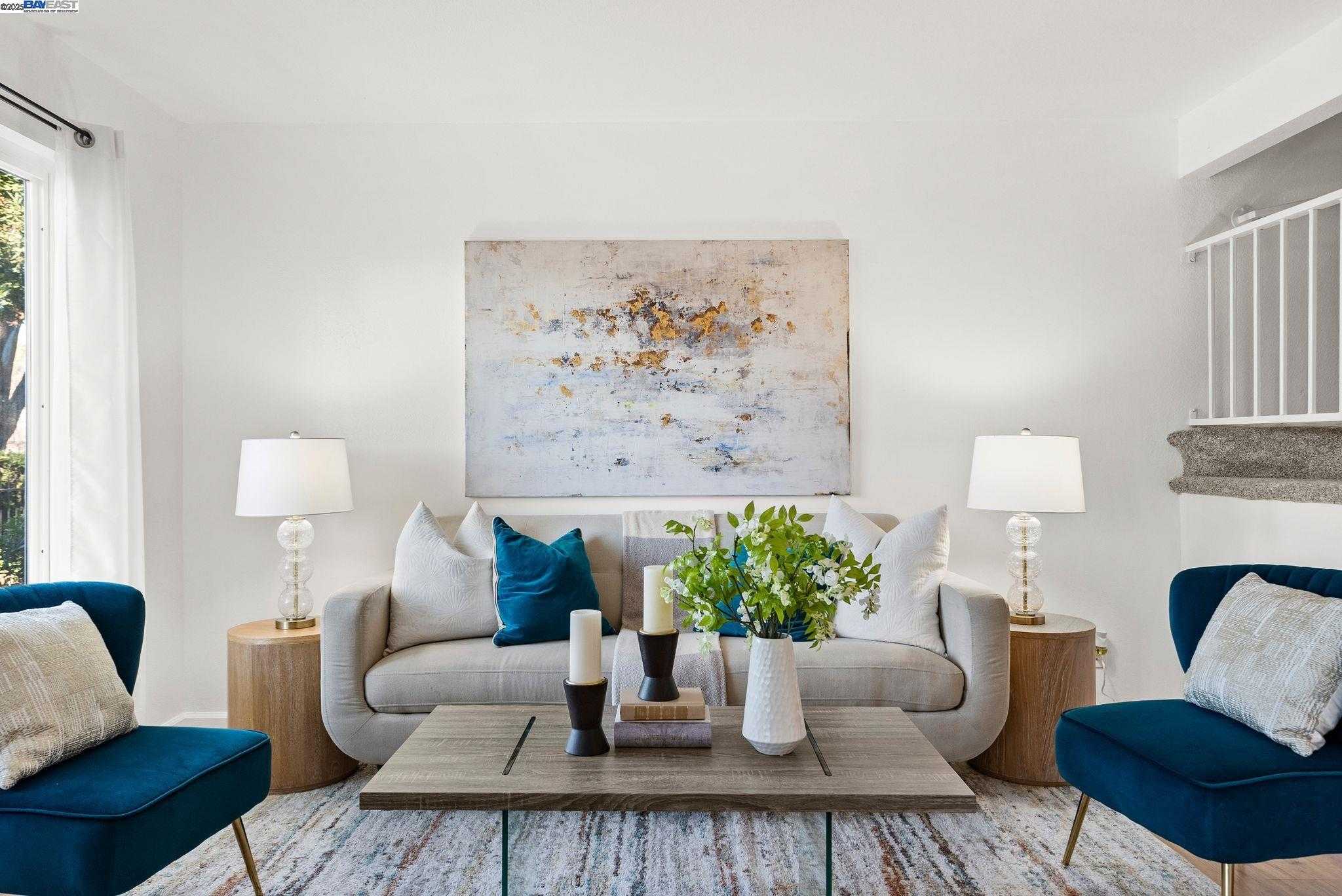 Neighborhood Neighborhood-9