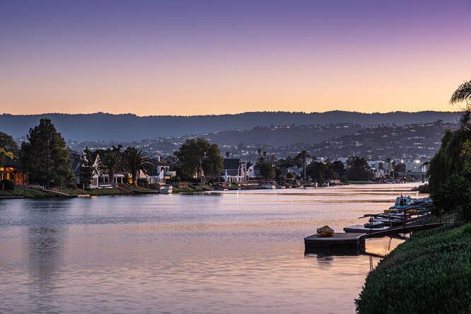 Neighborhood Neighborhood-33