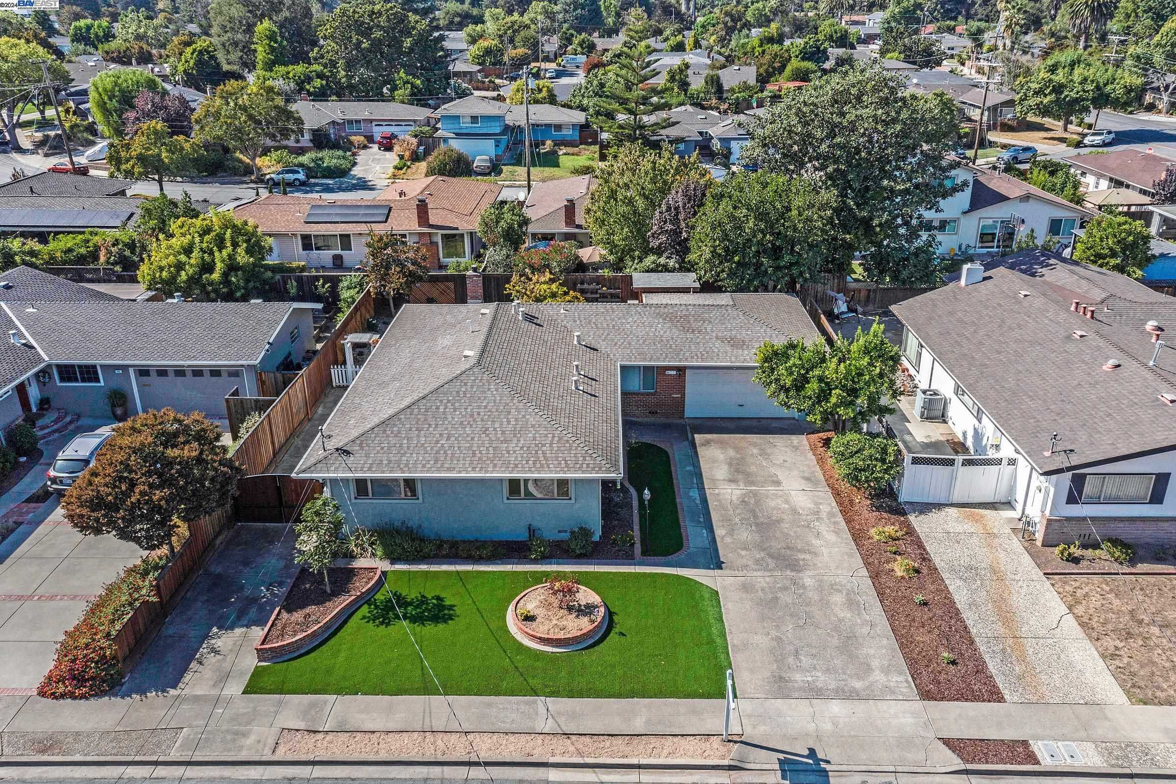 Neighborhood Neighborhood-19