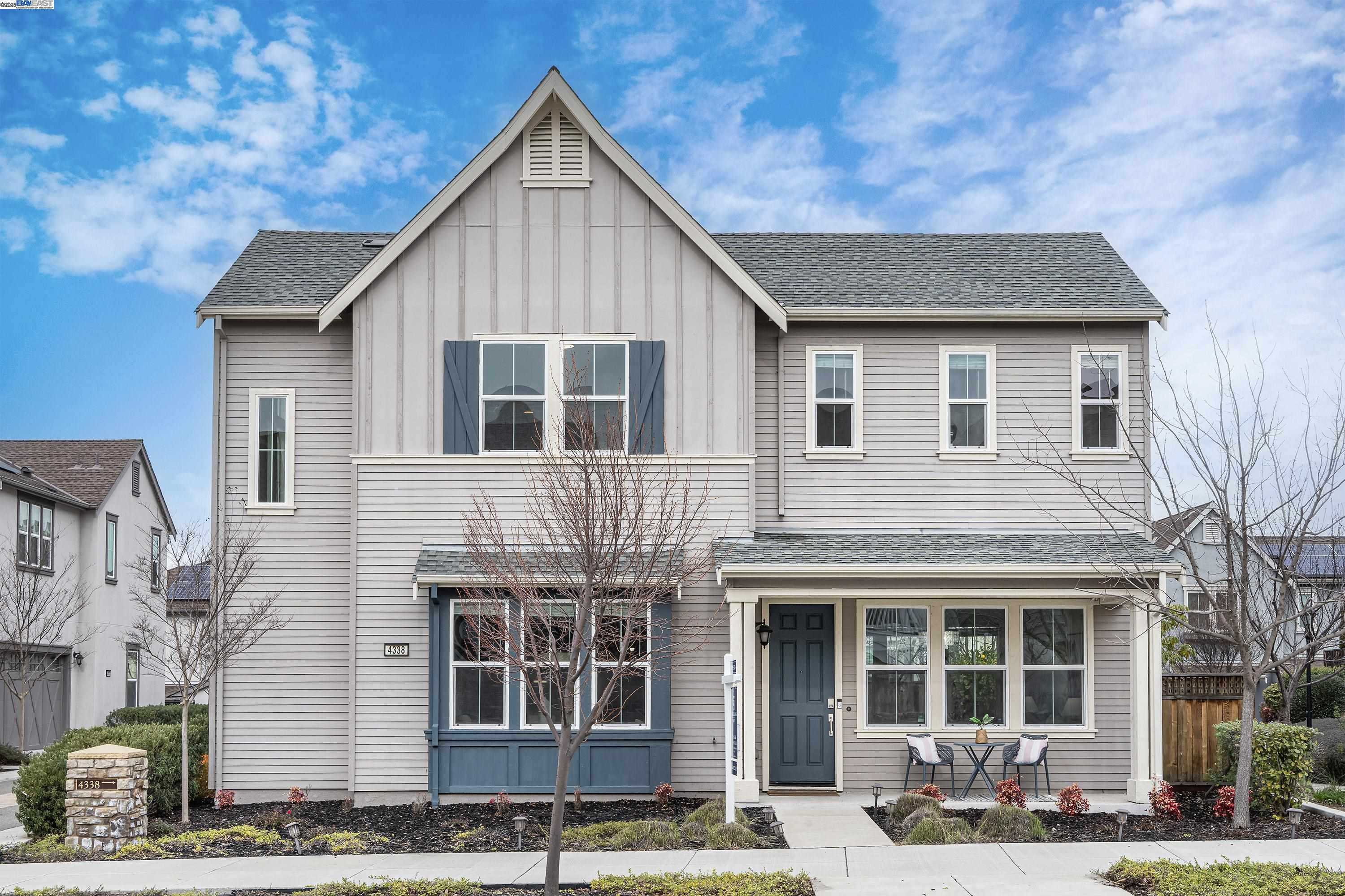 Neighborhood Neighborhood-13