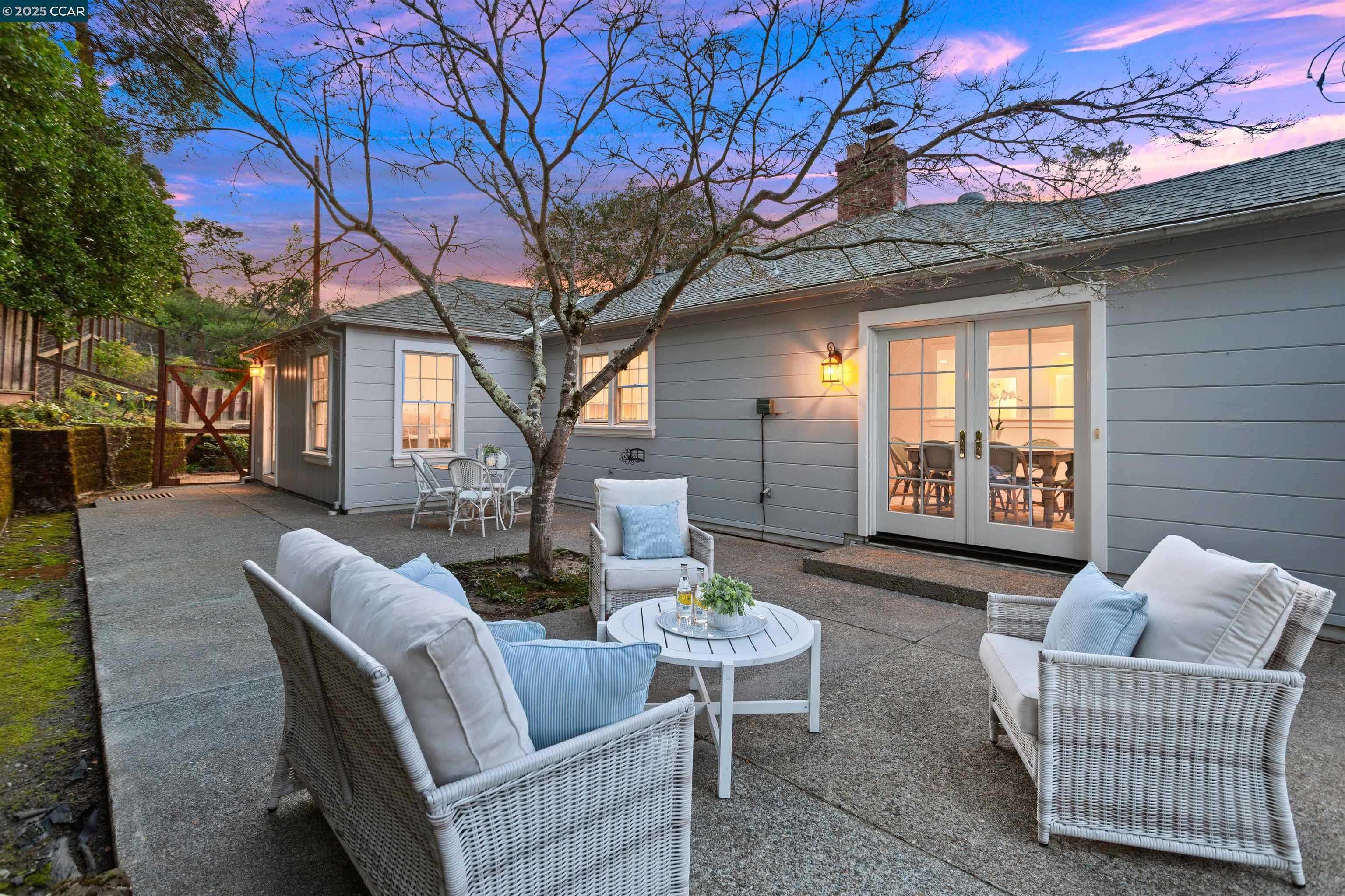 Neighborhood Neighborhood-11