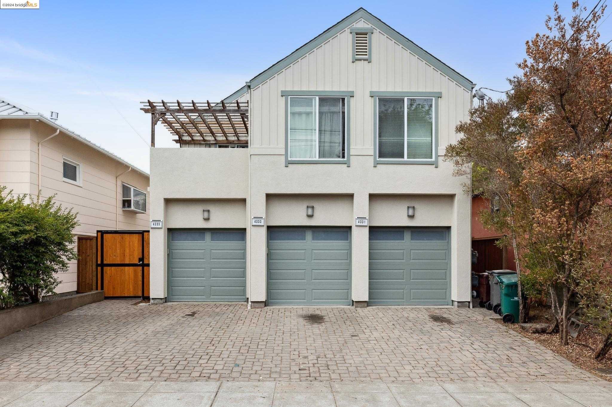 Neighborhood Neighborhood-5