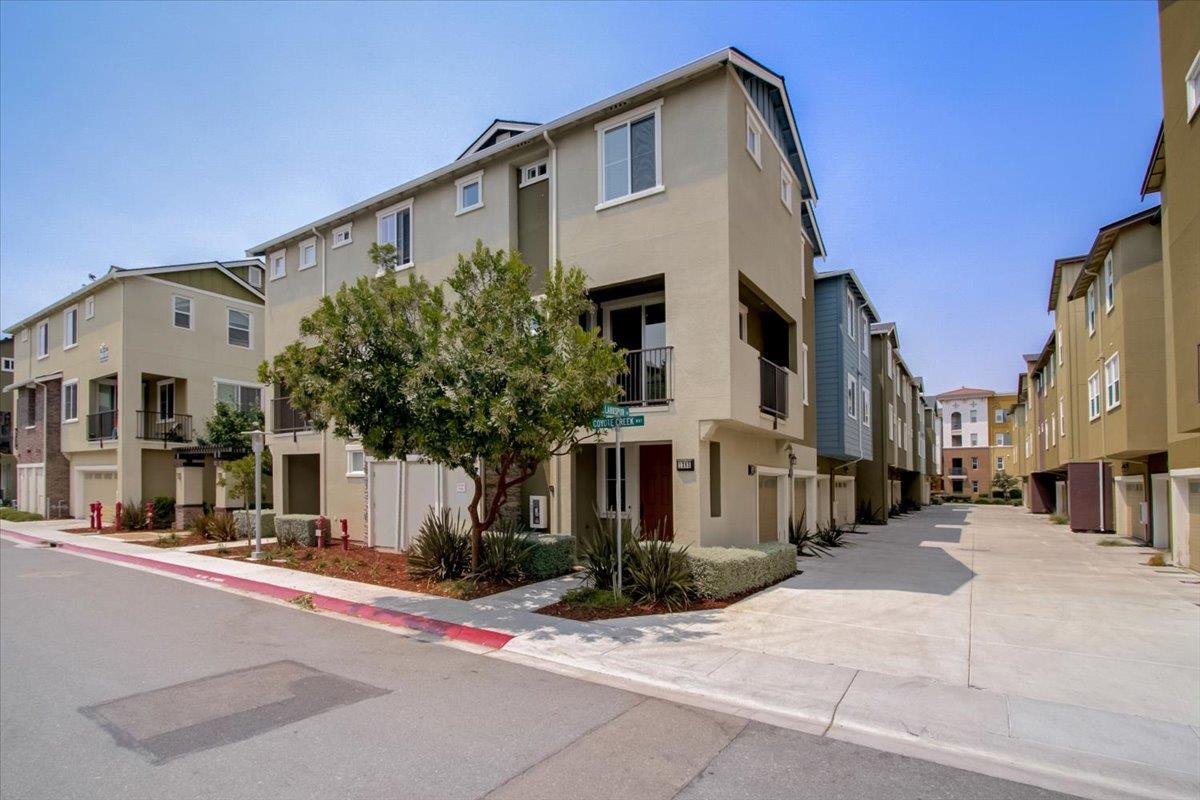 Neighborhood Neighborhood-18