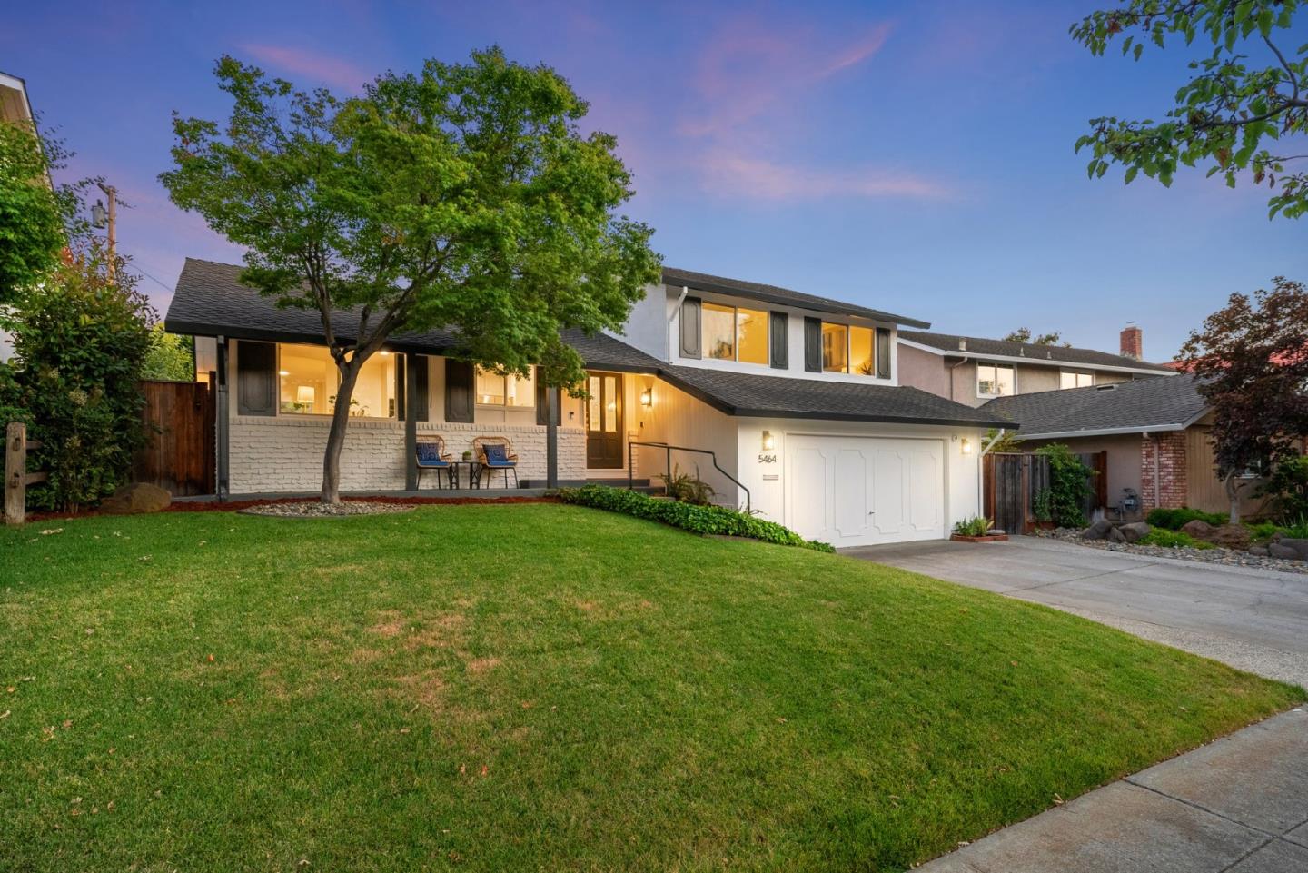 Neighborhood Neighborhood-15