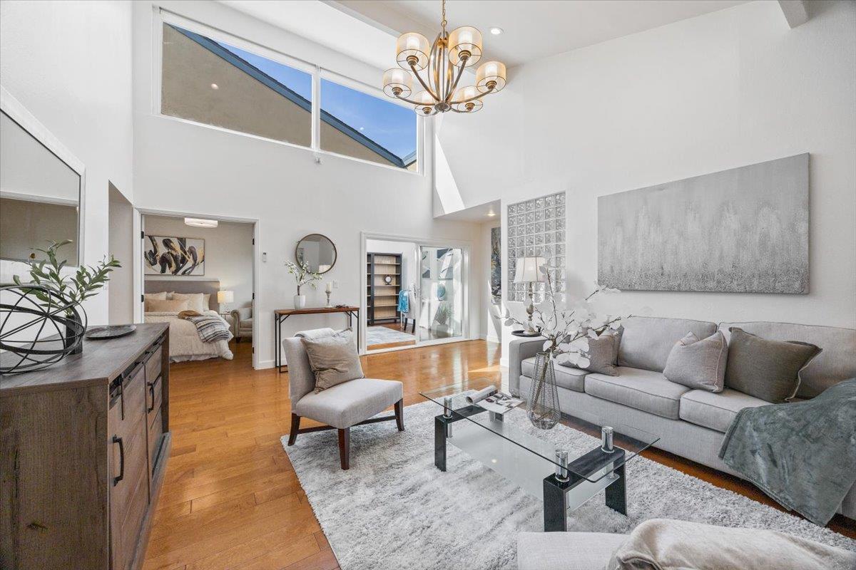 Neighborhood Neighborhood-10