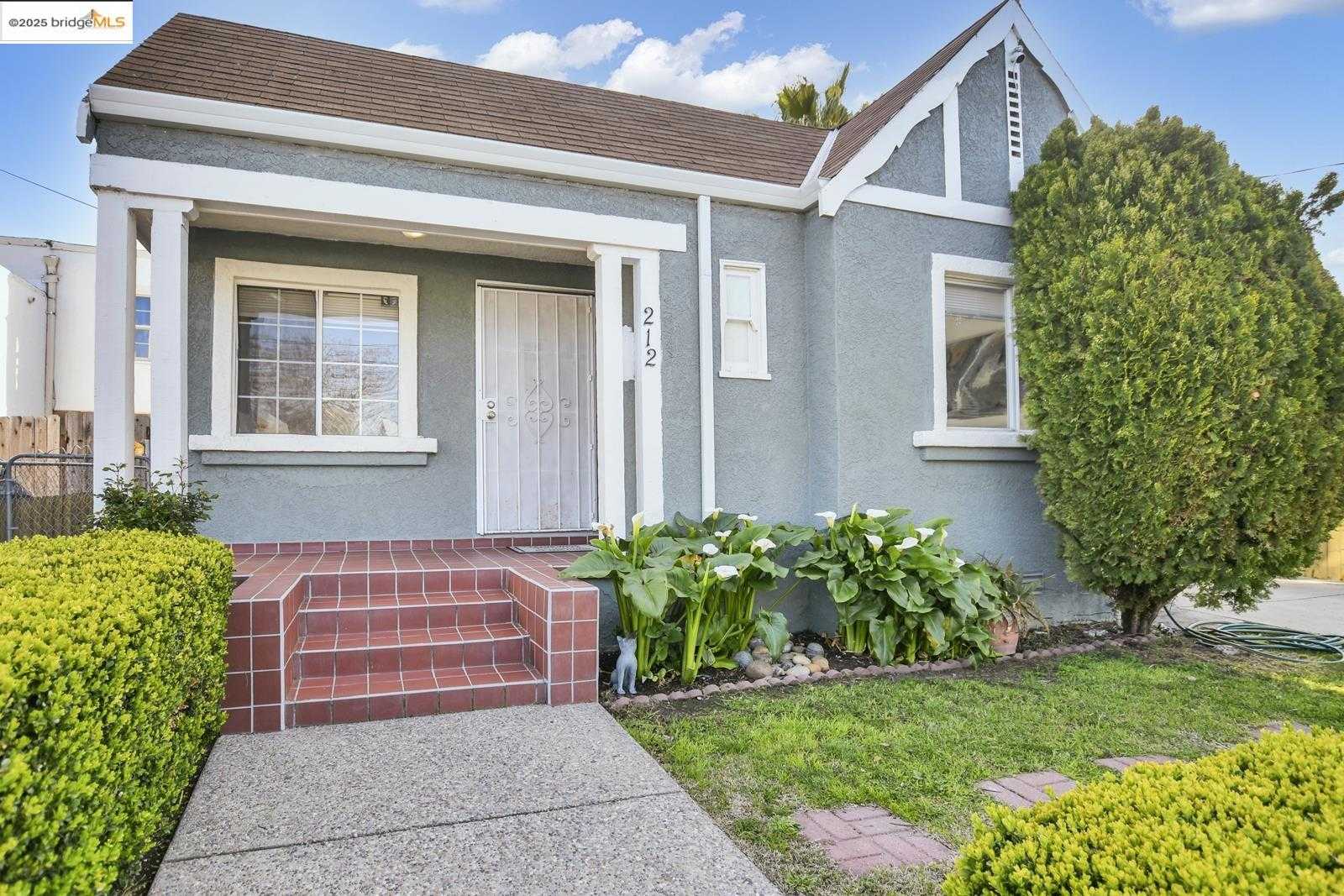 Neighborhood-7