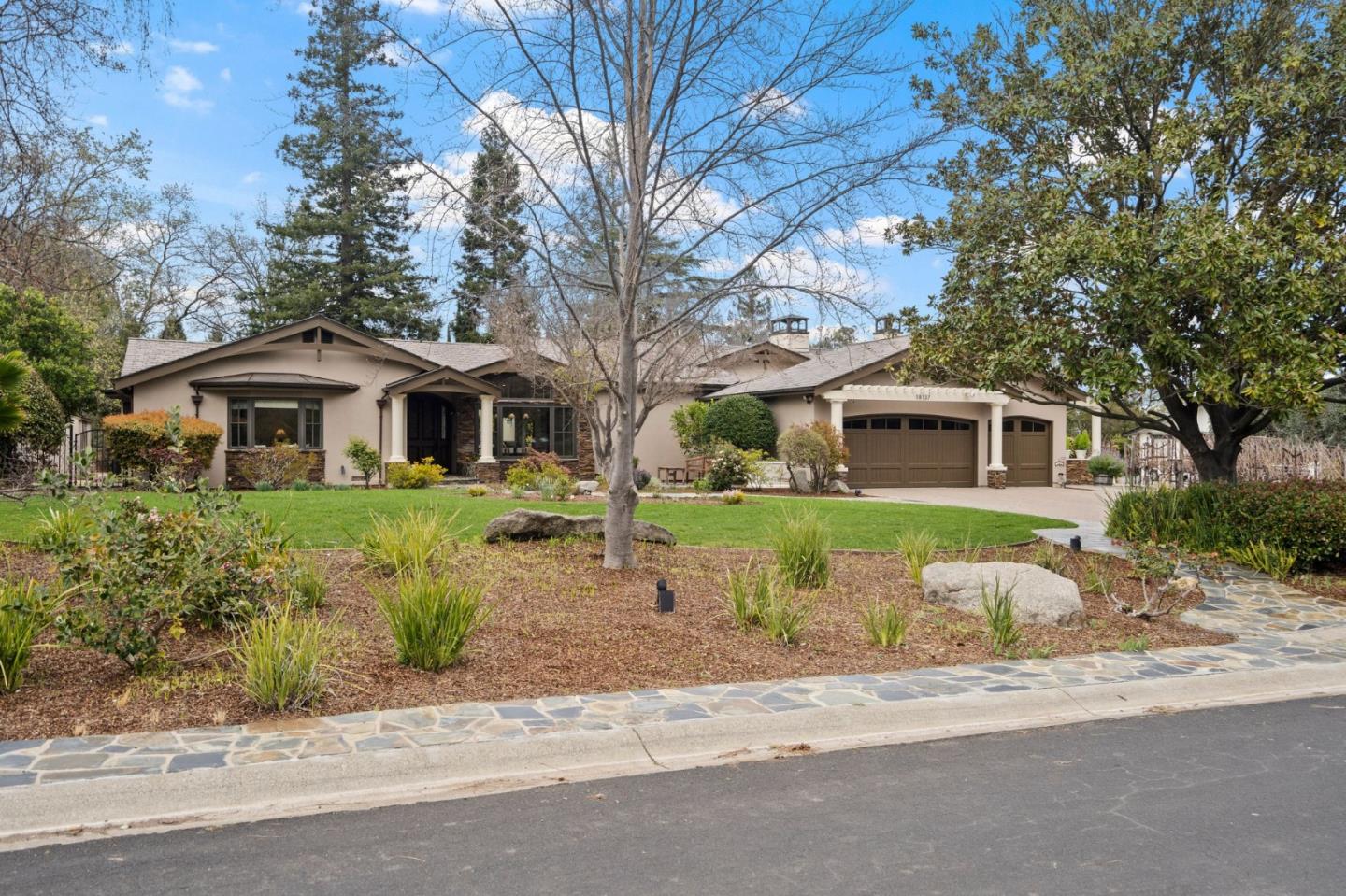 Neighborhood Neighborhood-19