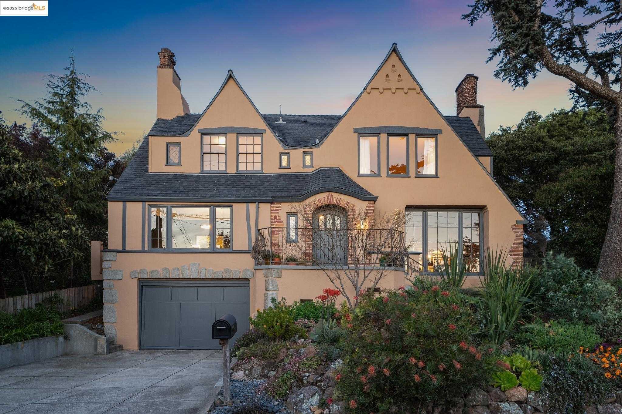 Neighborhood Neighborhood-13