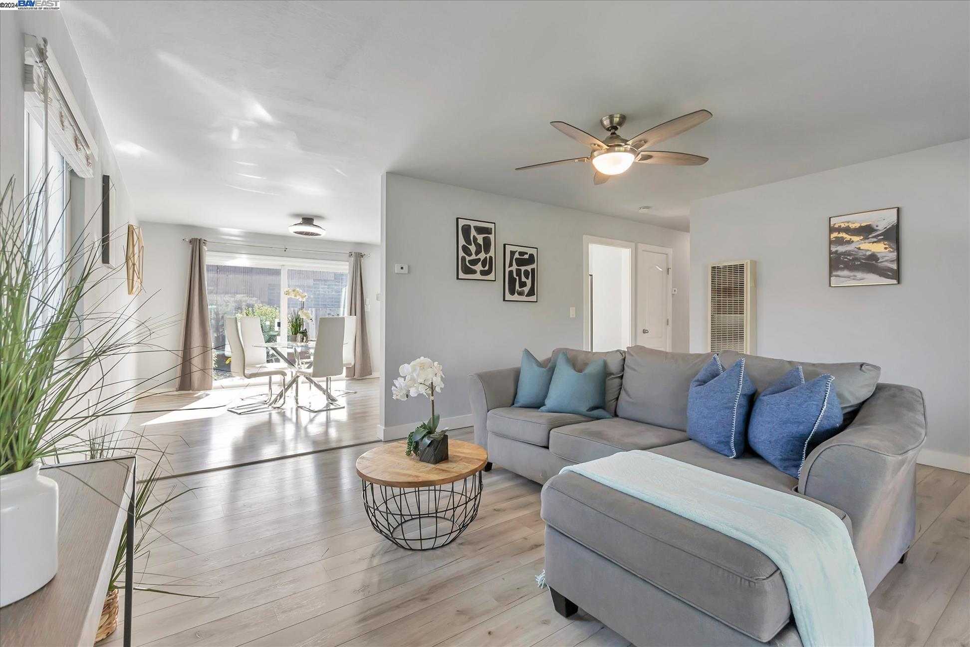 Neighborhood Neighborhood-23