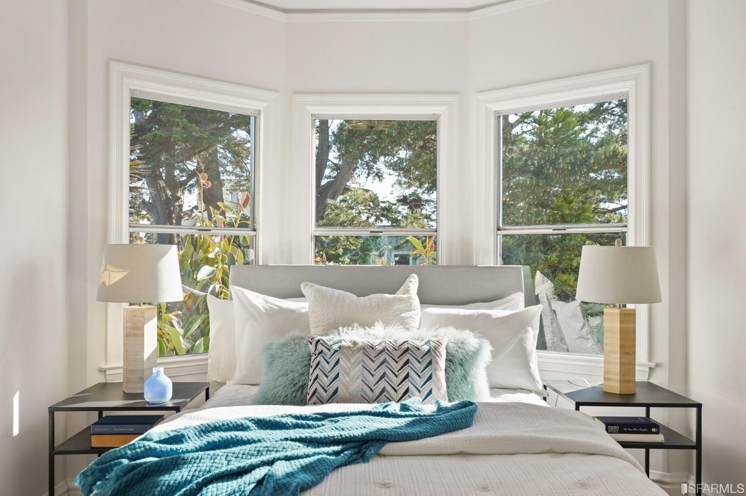 Neighborhood Neighborhood-62