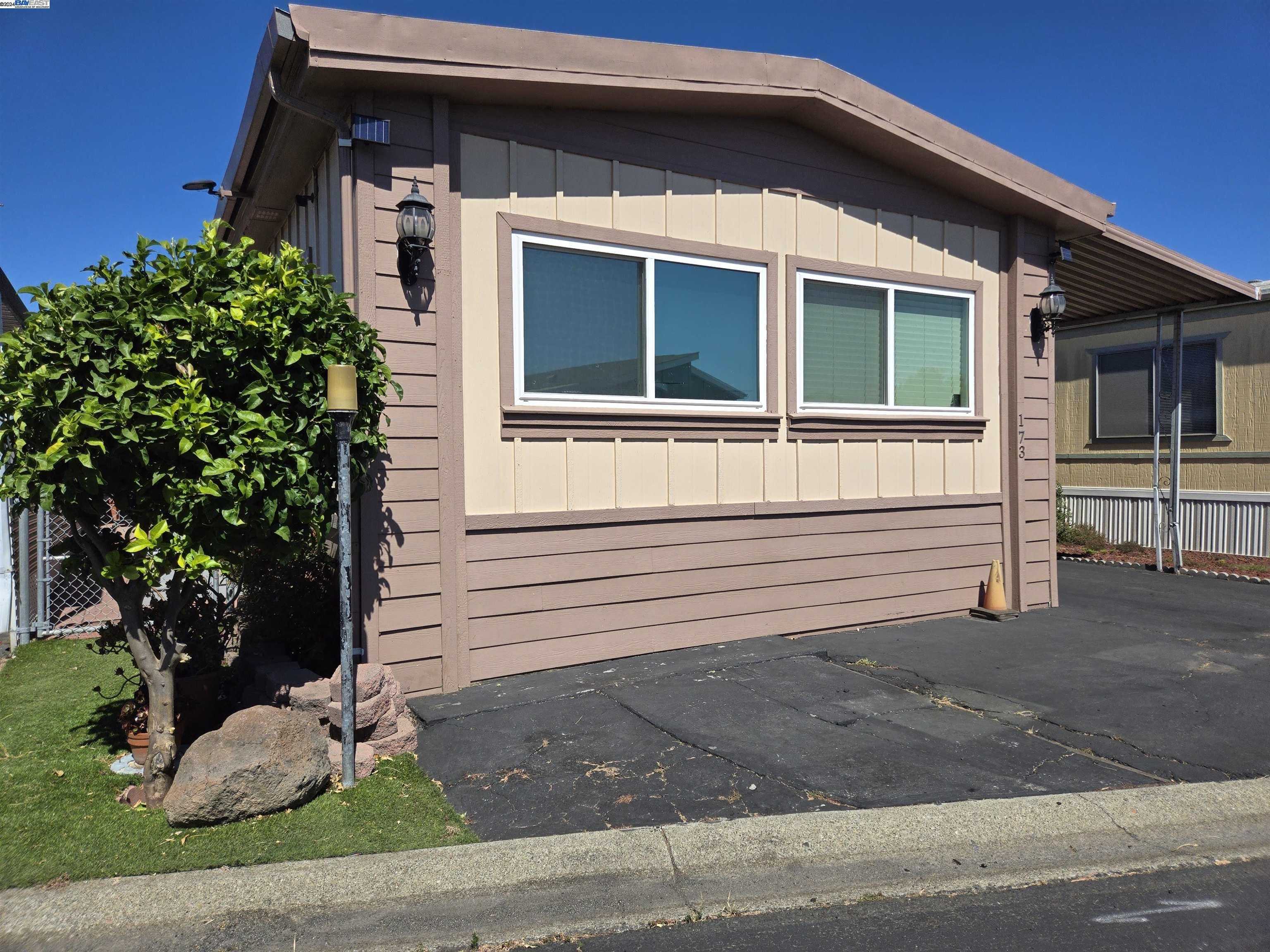 Neighborhood Neighborhood-2