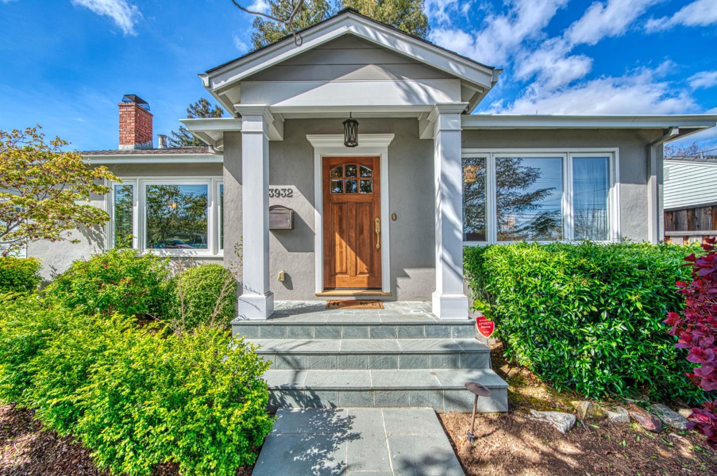 Neighborhood Neighborhood-33