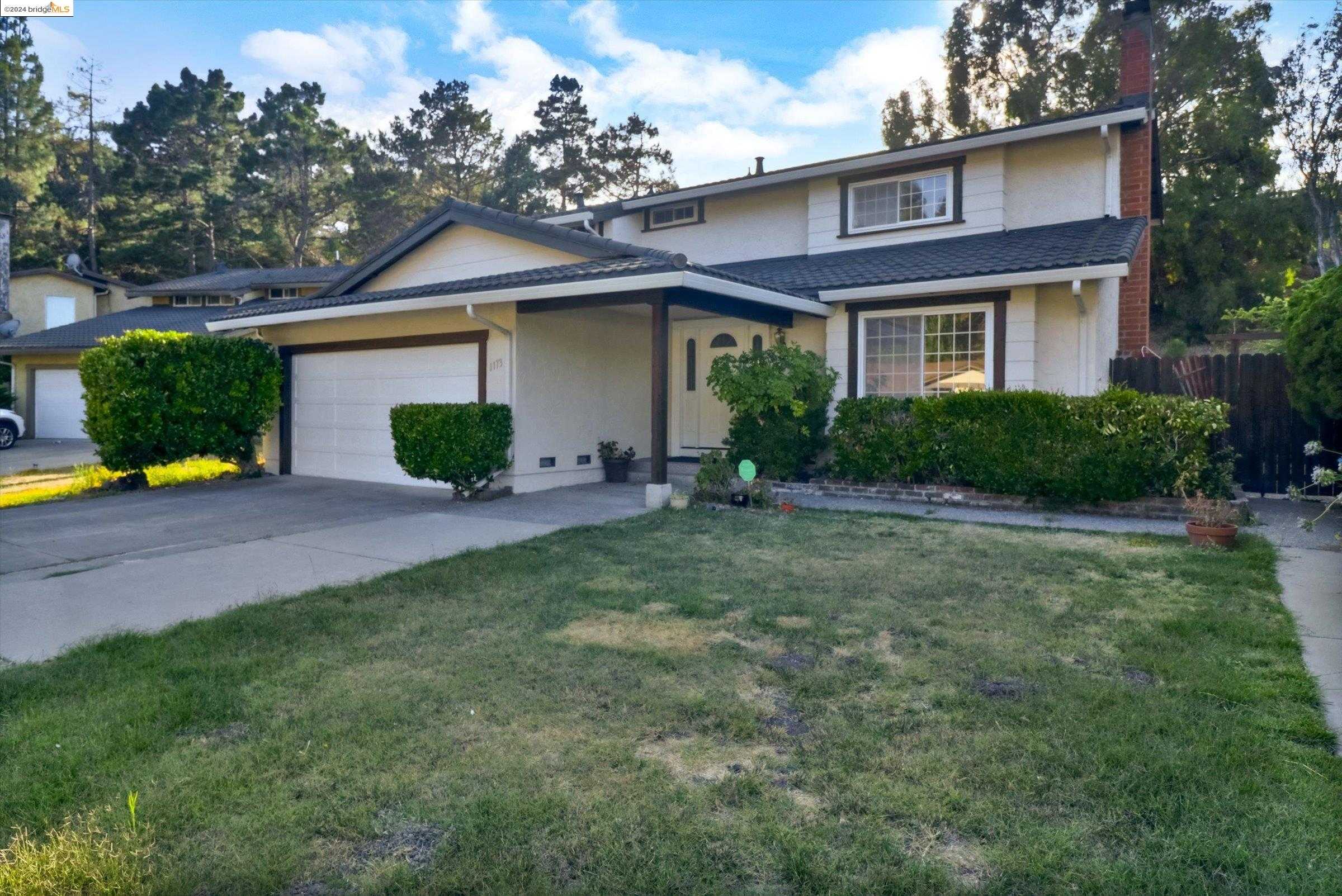 Neighborhood Neighborhood-4