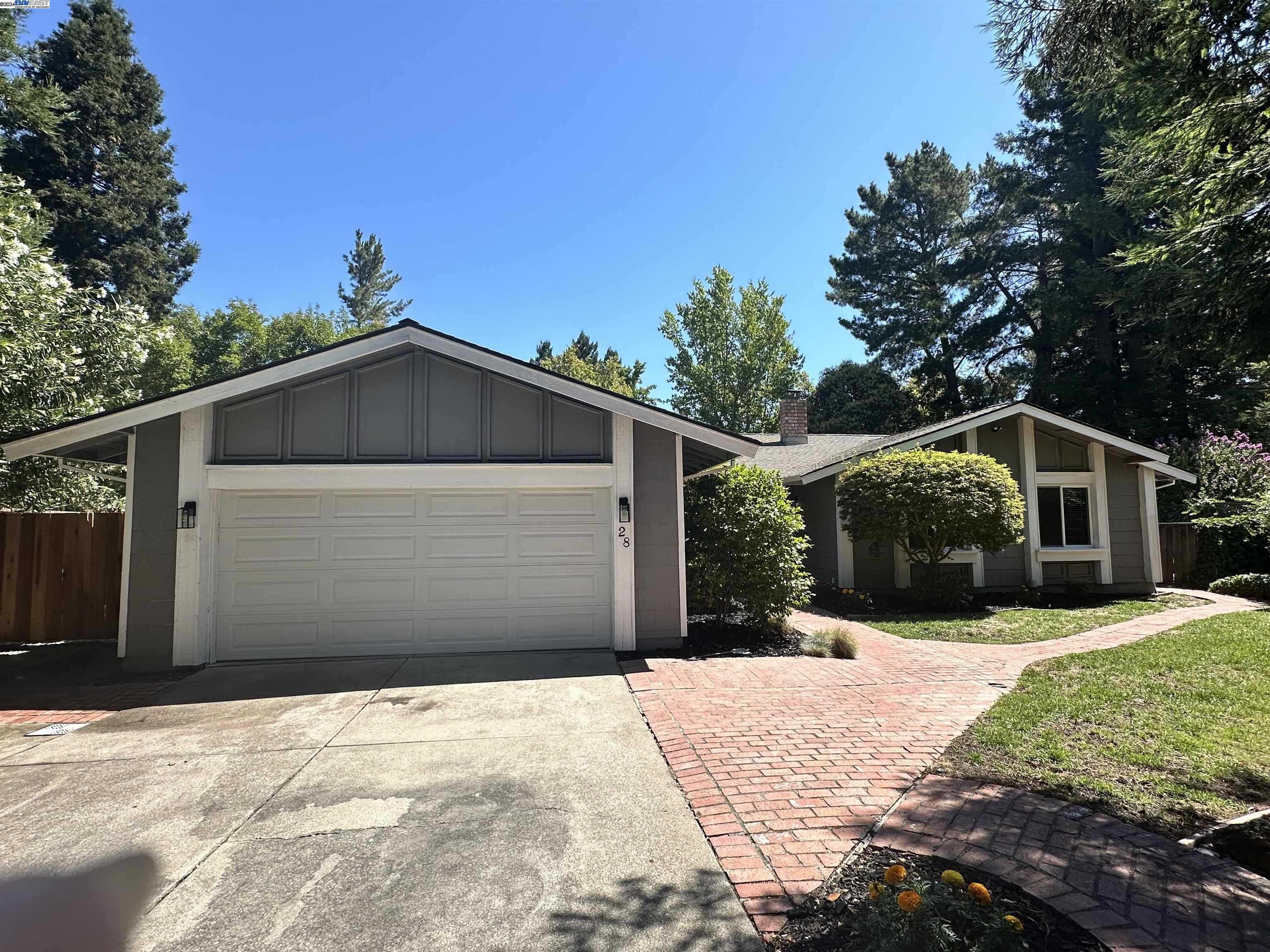 Neighborhood Neighborhood-10