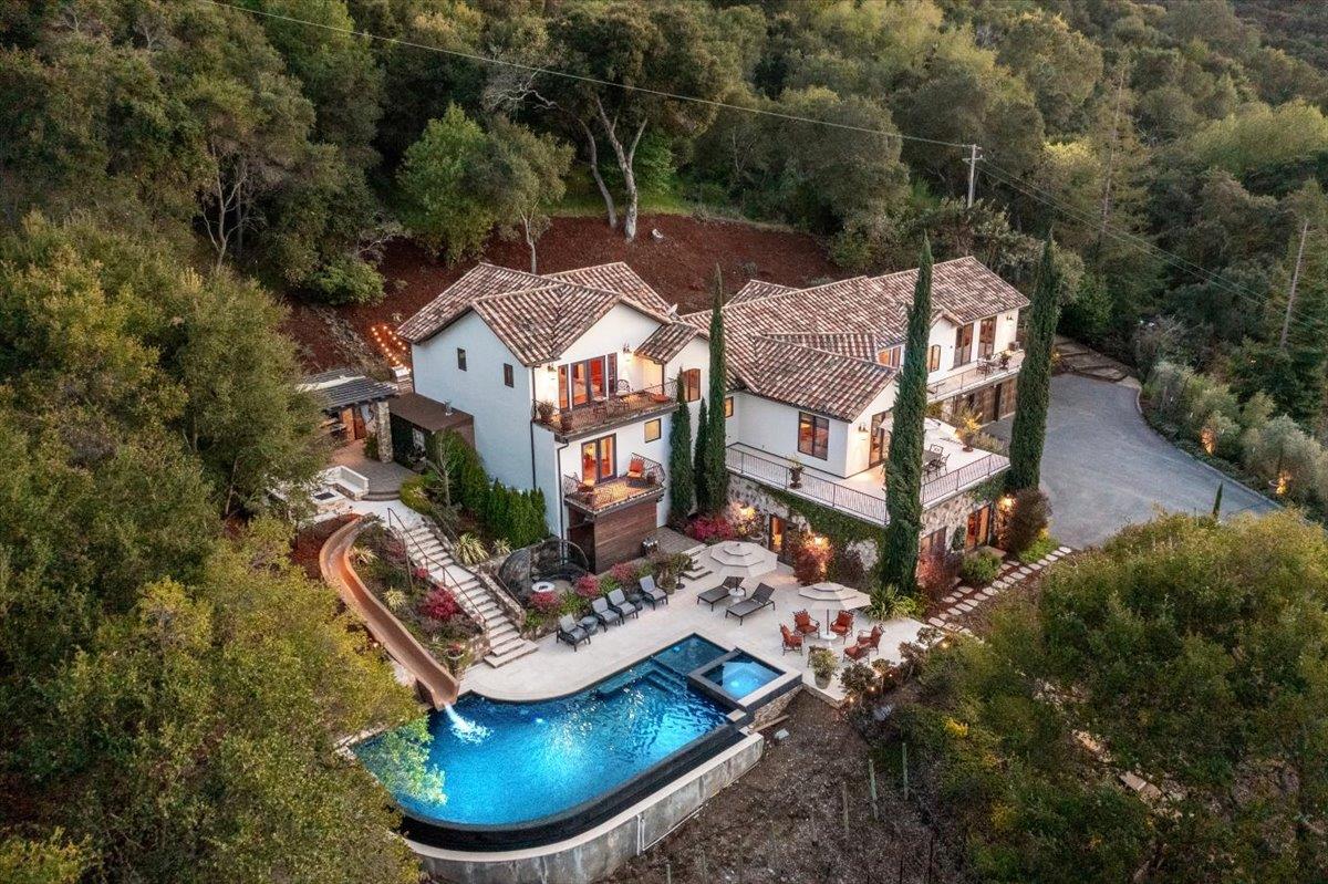 Neighborhood Neighborhood-17