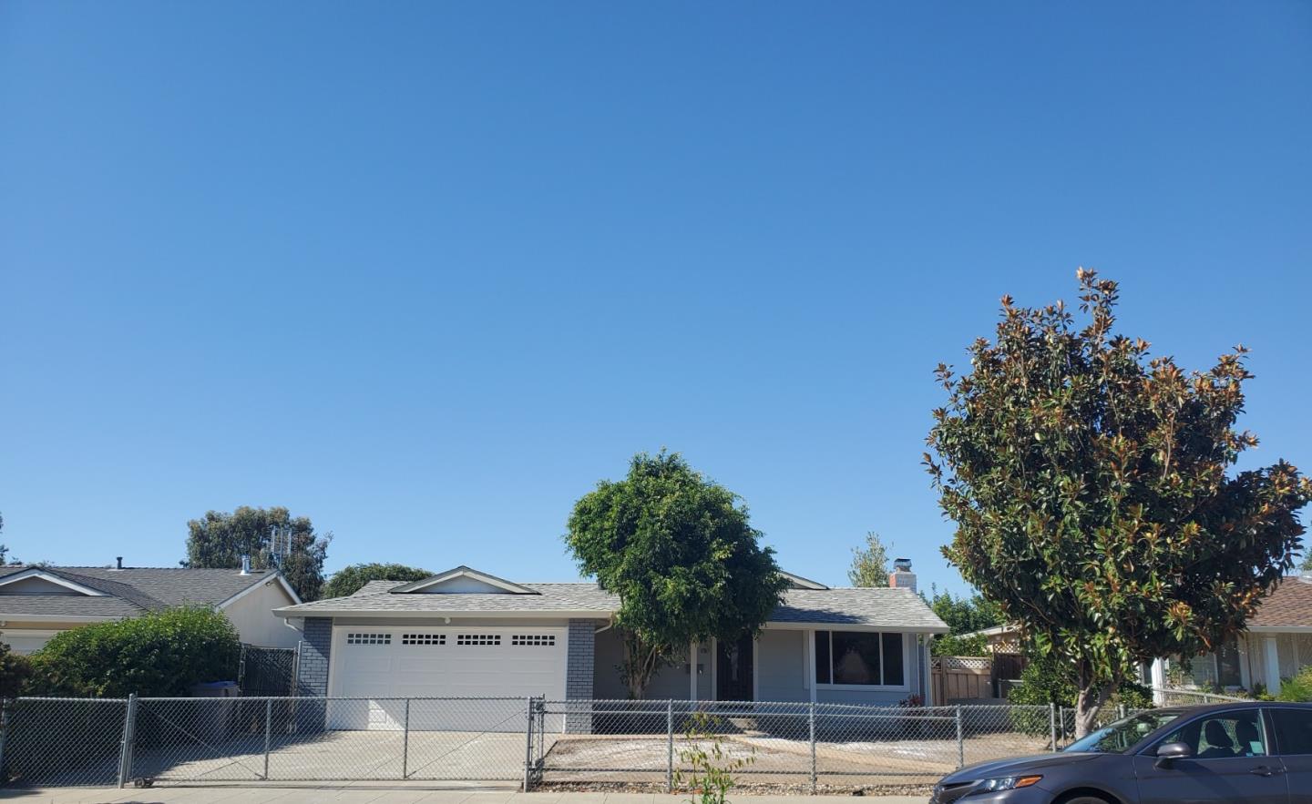 Neighborhood-8